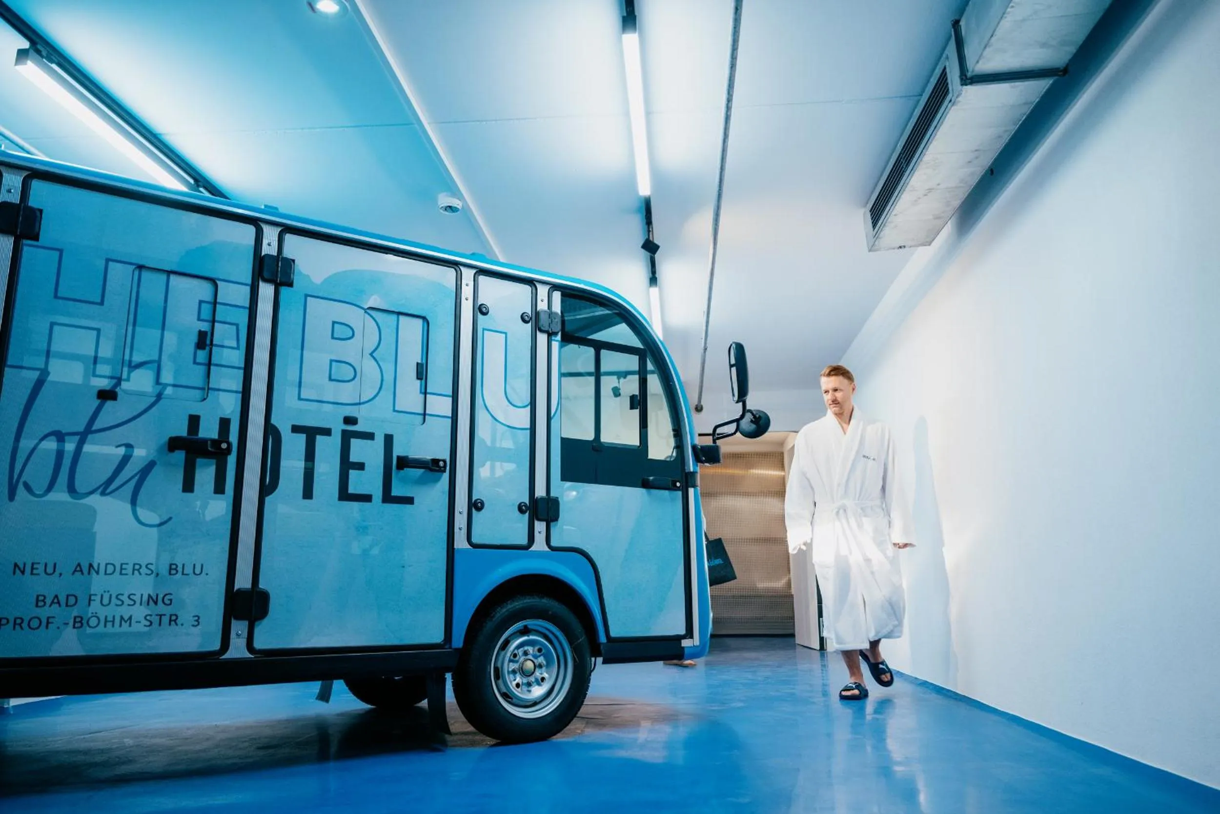 Swimming pool in Aqua Blu Hotel
