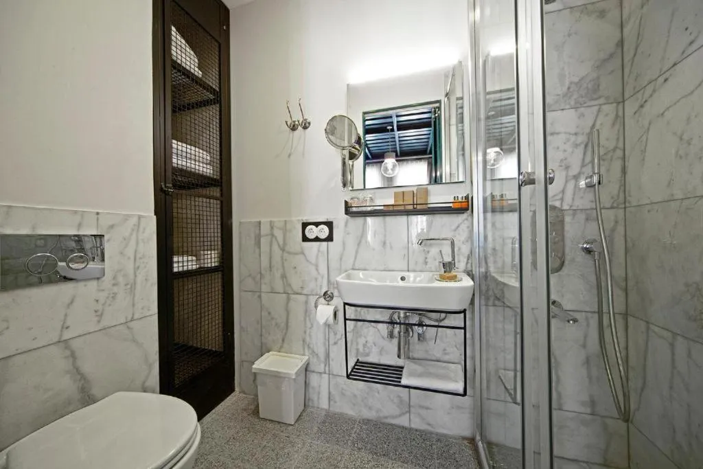 Bathroom in Raven Suites Taksim