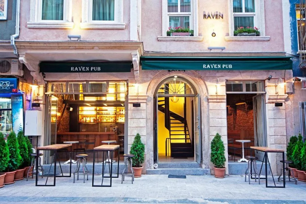 Raven Suites Taksim