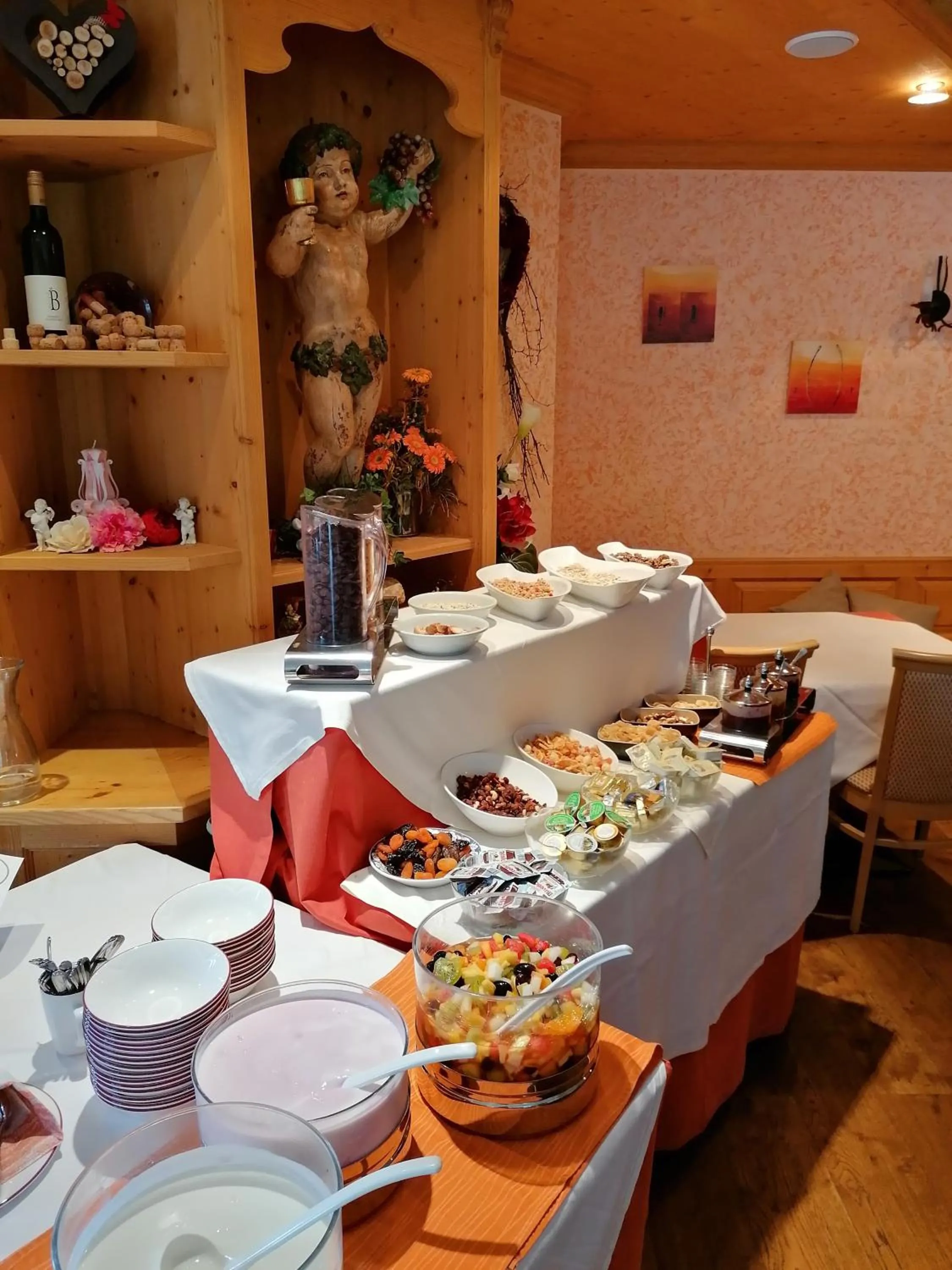Restaurant/places to eat in Hotel Sportalm