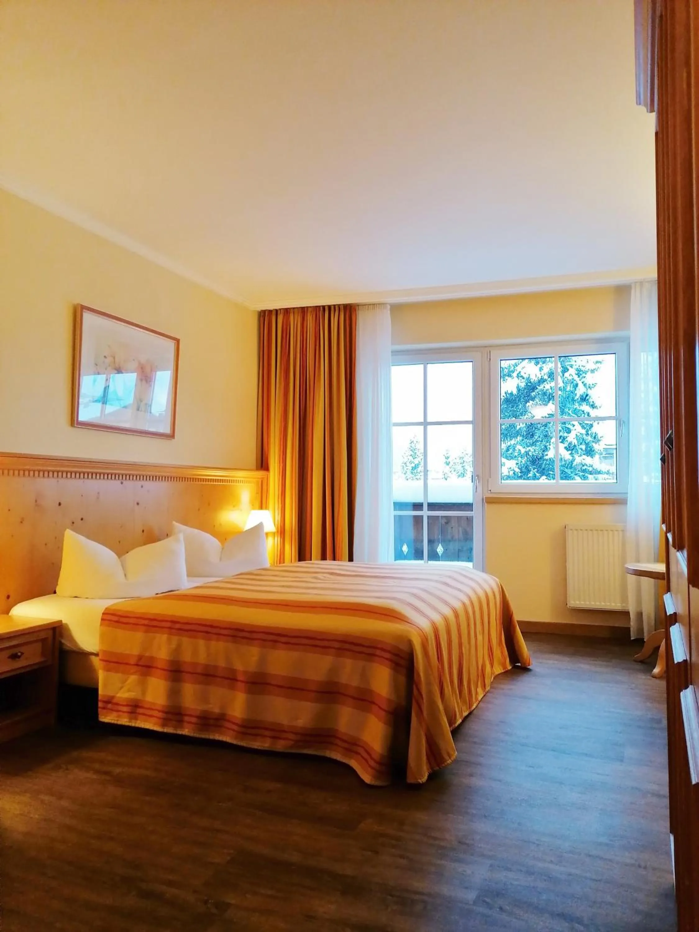 Staff, Bed in Hotel Sportalm