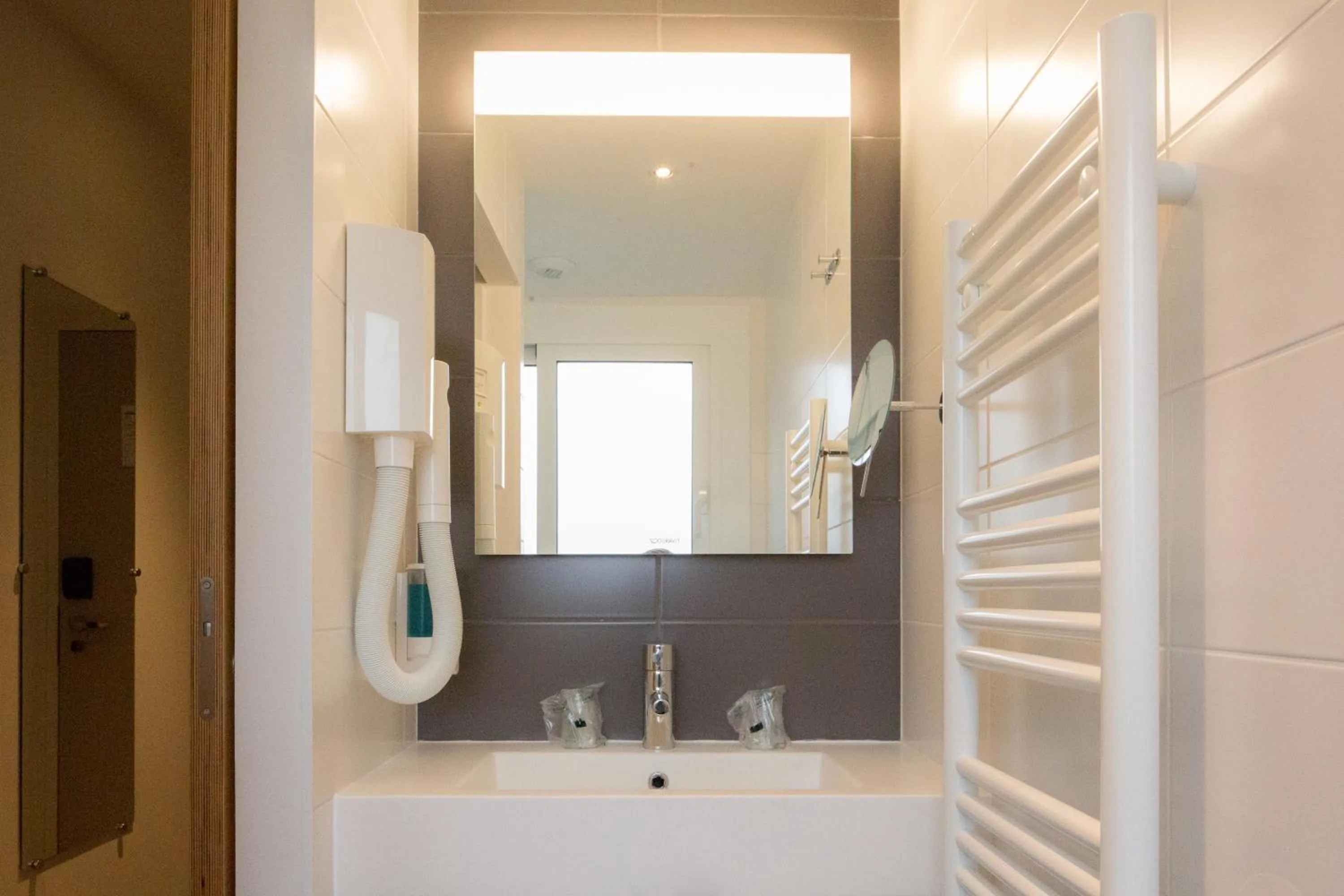 Bathroom in La Regence