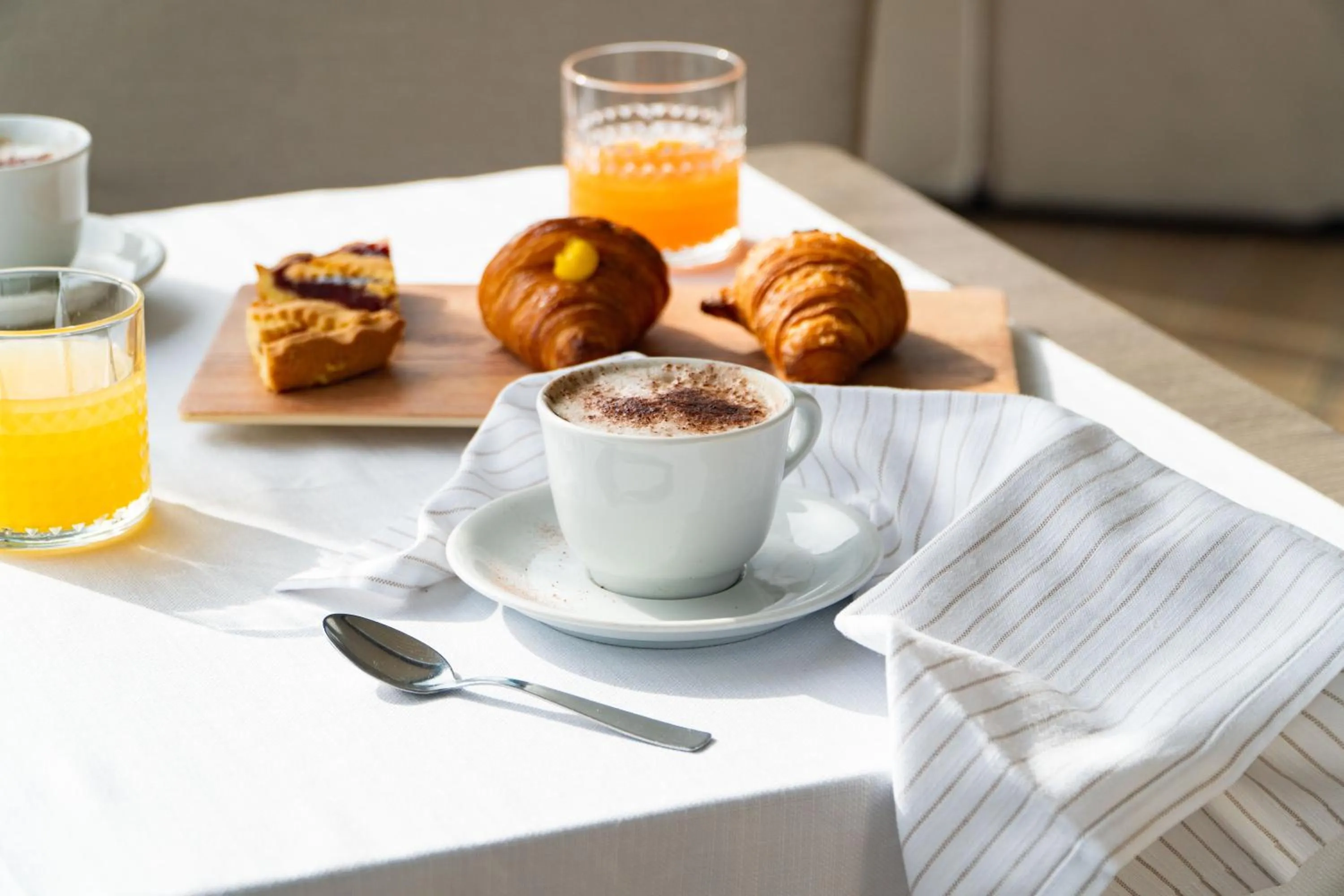 Breakfast in Hotel Alda