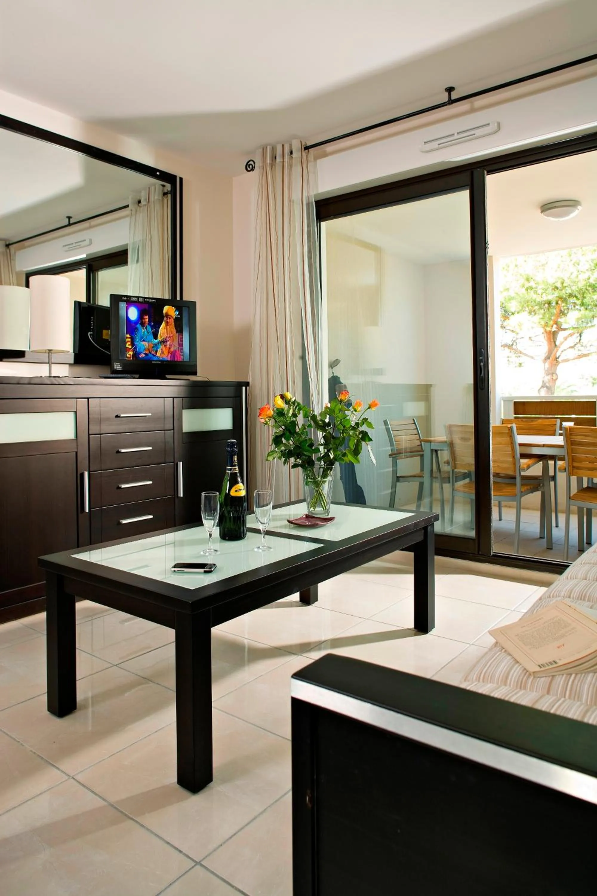 Living room in Vacancéole - Résidence Carré Marine