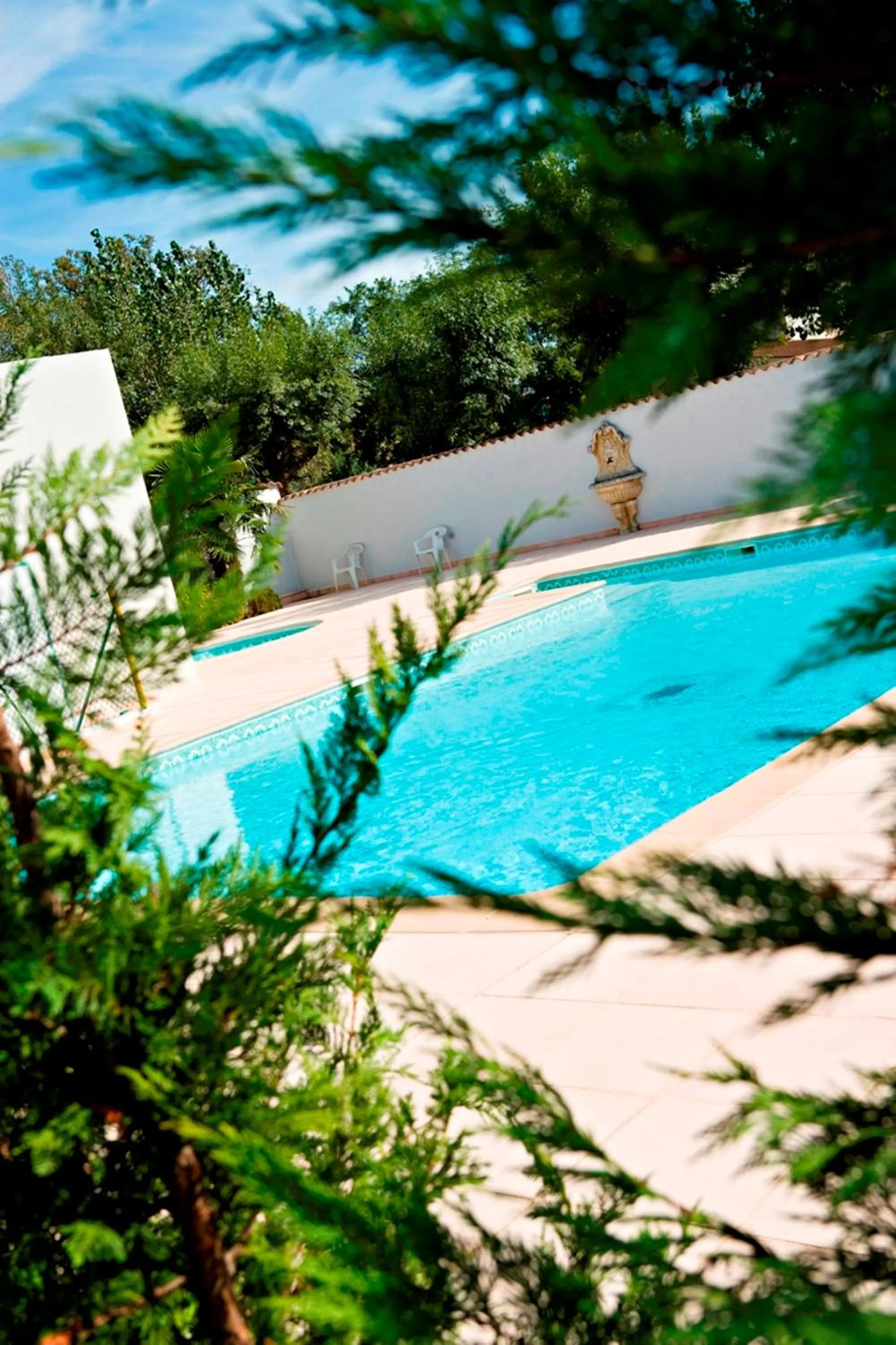 Swimming pool in Vacancéole - Résidence Carré Marine