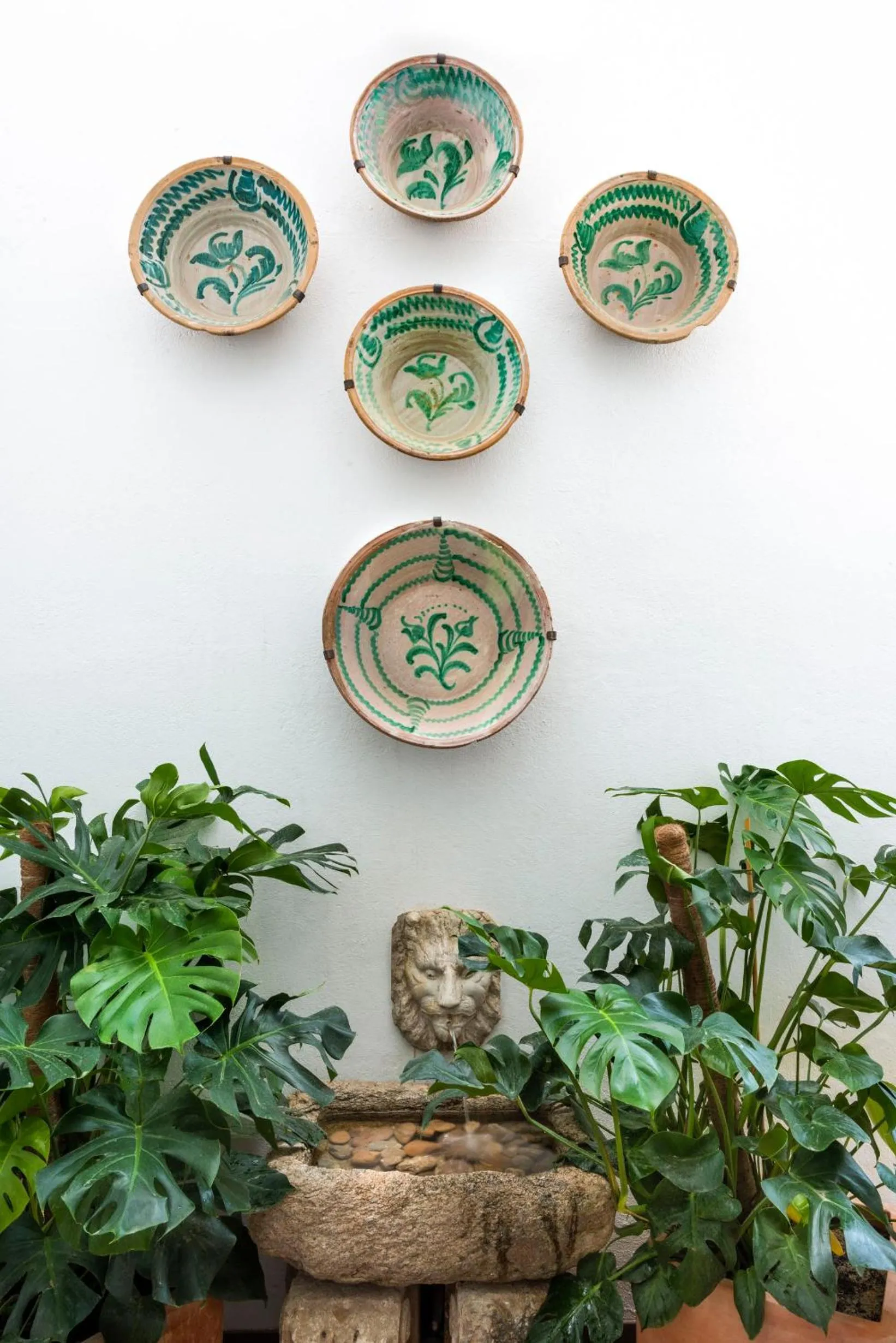 Patio in Casa de Triana Luxury Suites by Casa del Poeta