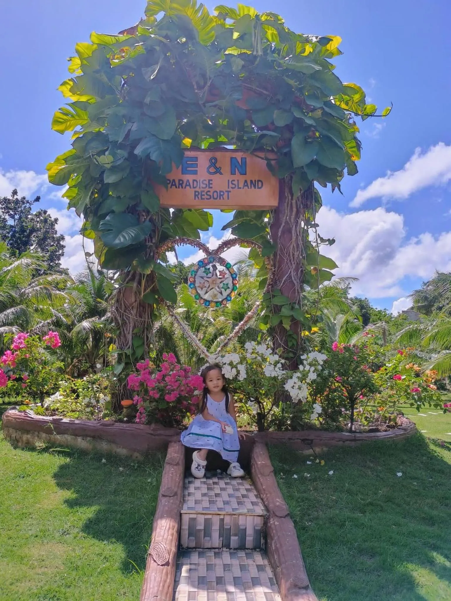 E&N Paradise Island Resort