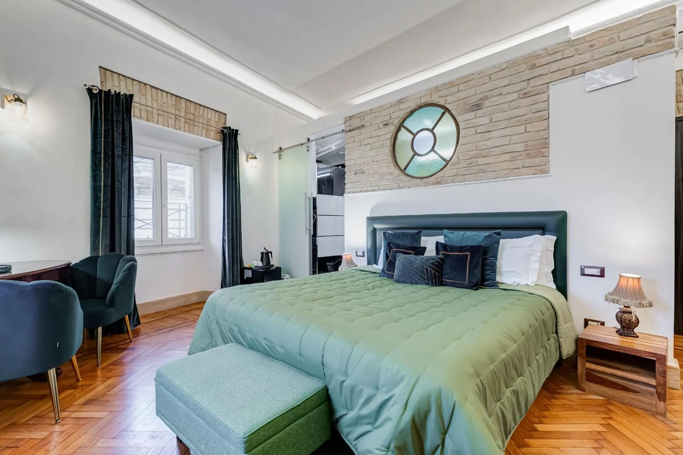 Bedroom, Bed in Navona Queen Rooftop