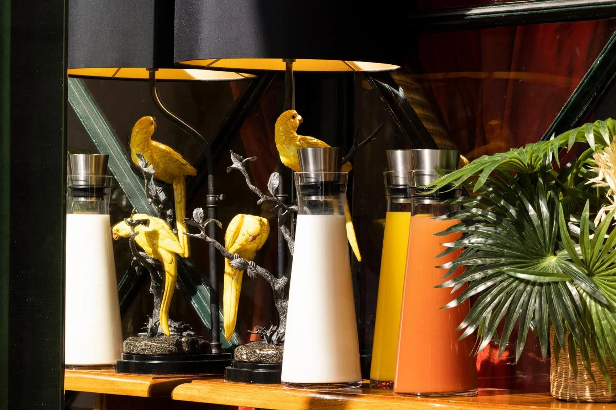 Buffet breakfast in Hôtel Des Marronniers