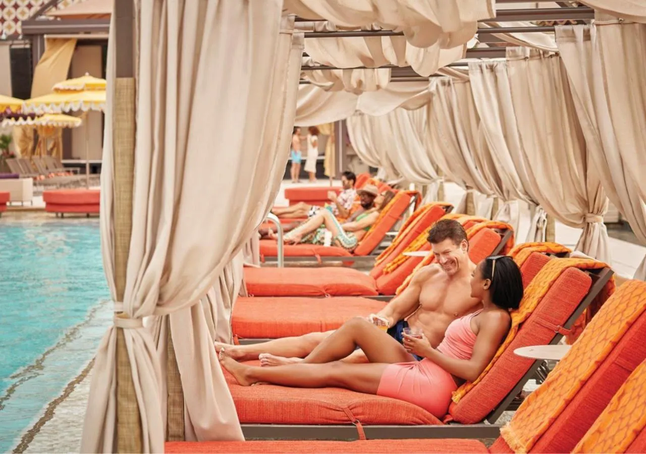 Swimming pool in SAHARA Las Vegas