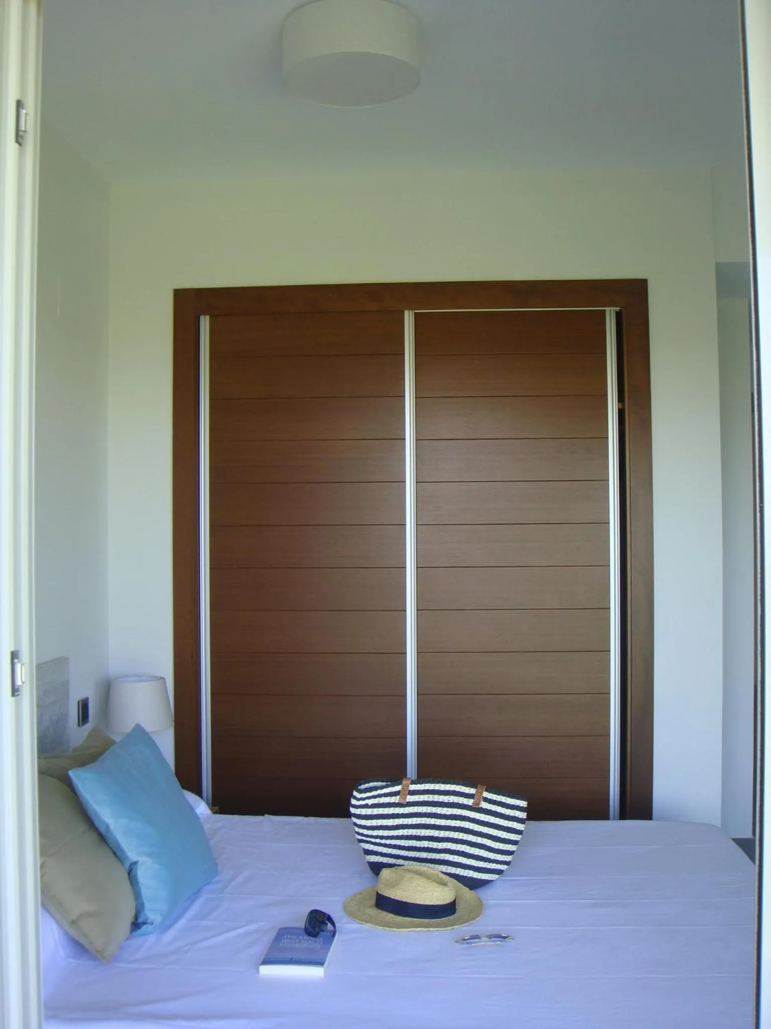 Bedroom, Bed in Life Apartments El Rompido