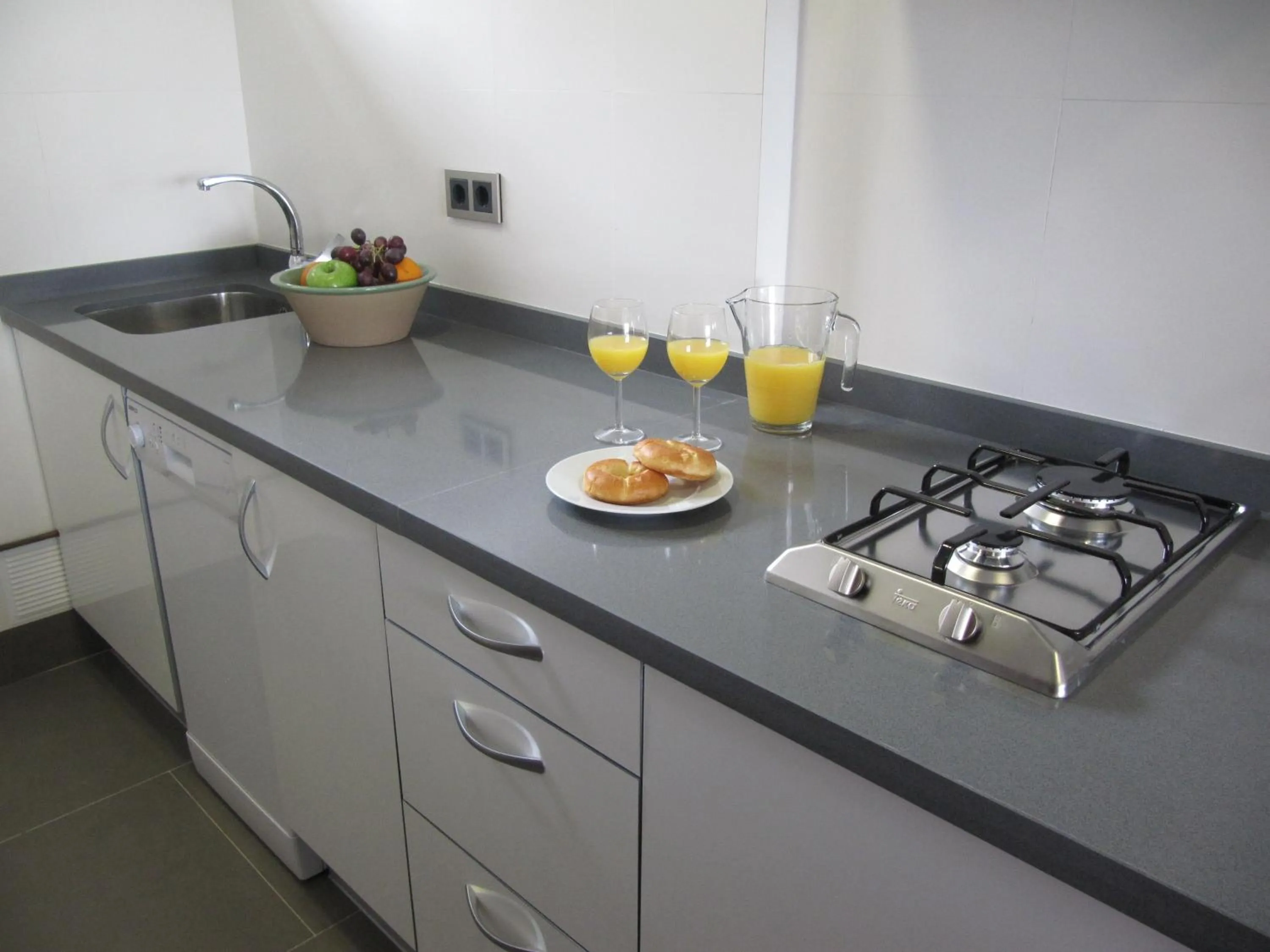 Kitchen or kitchenette in Life Apartments El Rompido