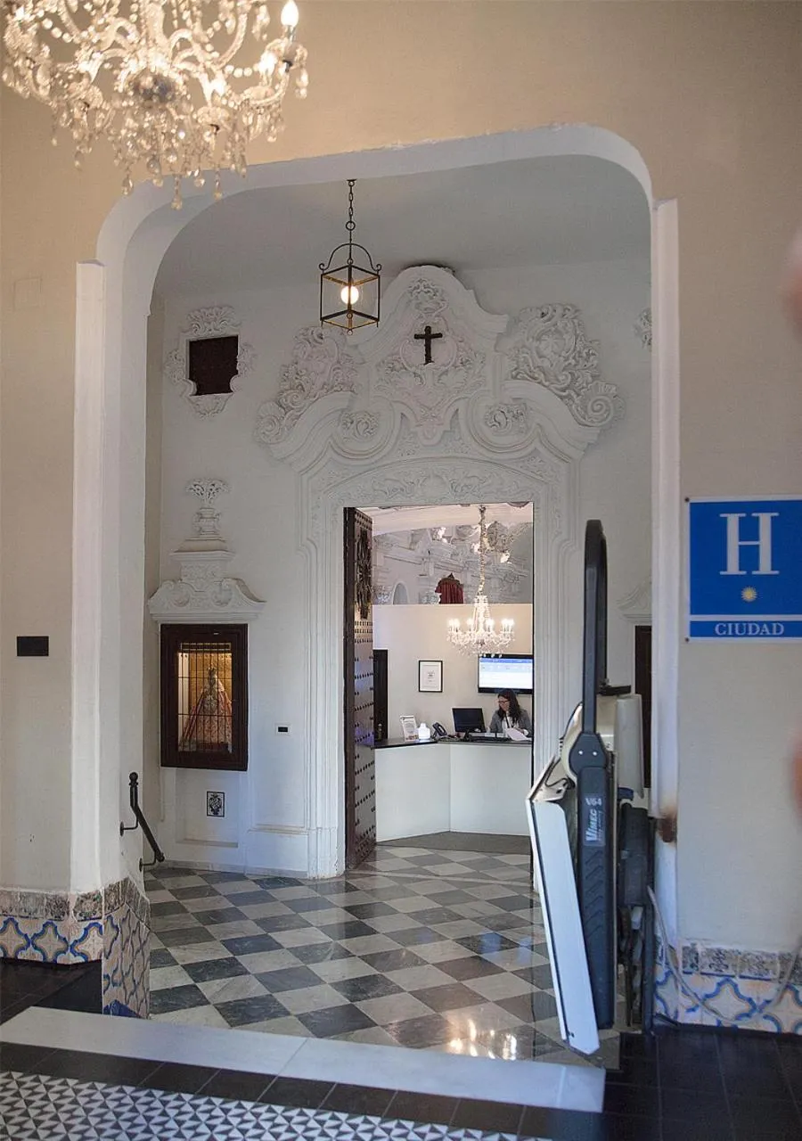 Staff in Hotel Boutique Convento Cádiz