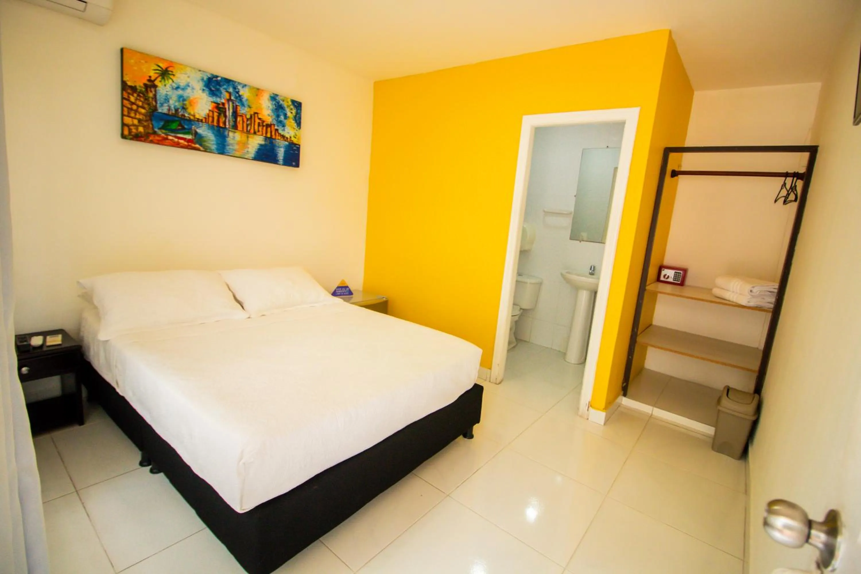 Staff, Bed in Hotel Balcones de Bocagrande