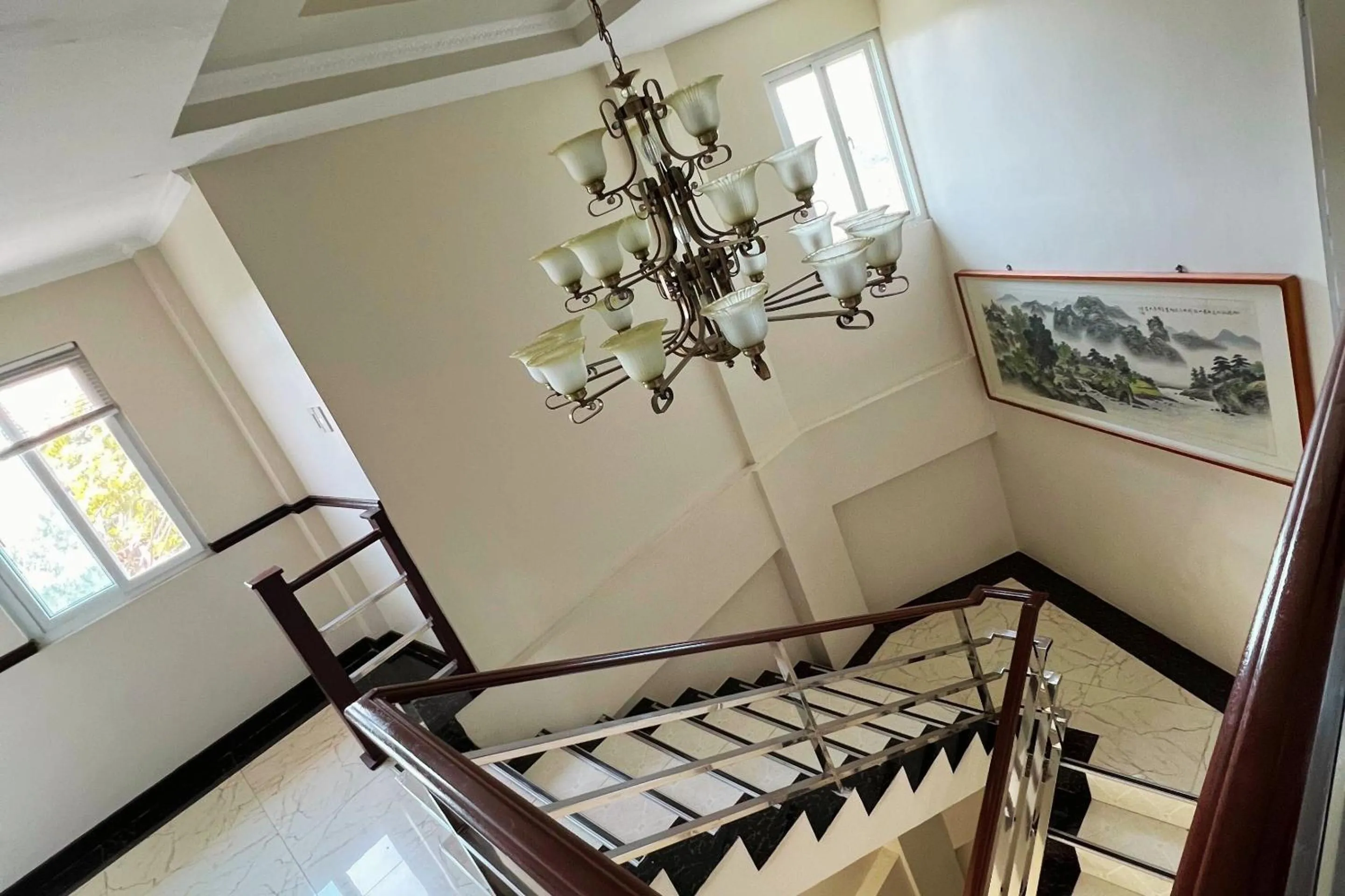 Property building, Bed in Venezia Suites Hotel Iloilo