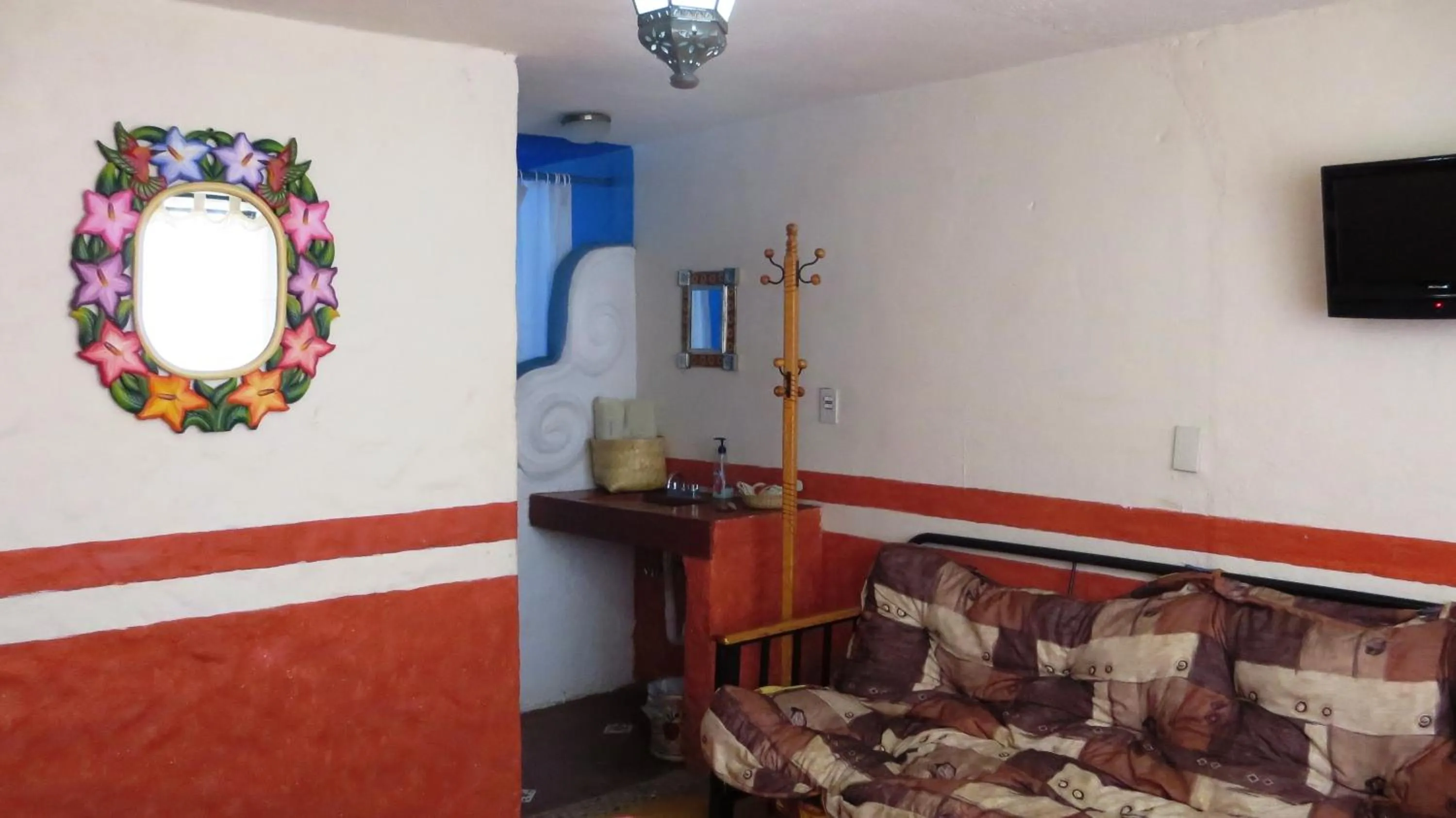 Photo of the whole room in Posada del Fraile