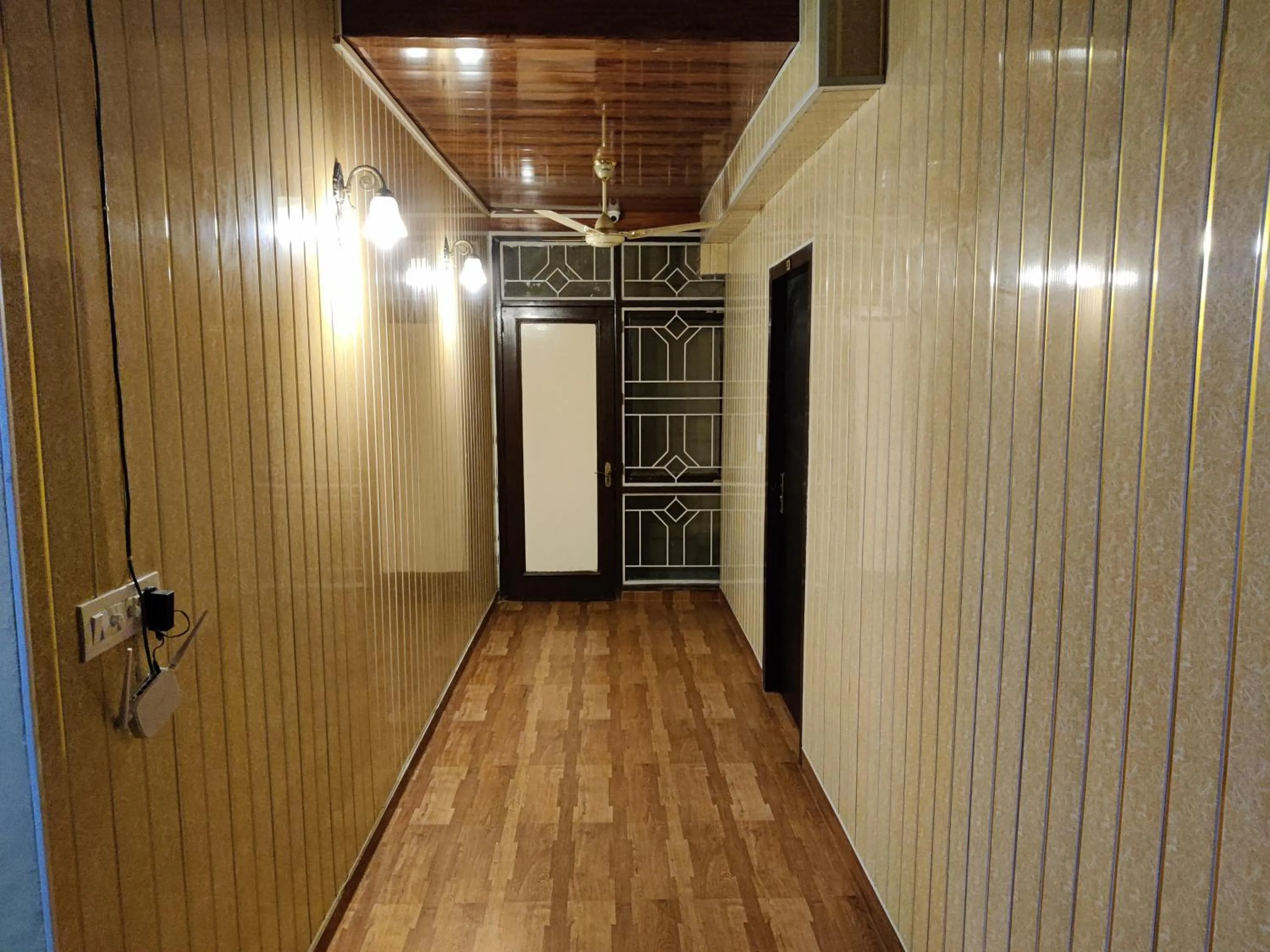 Inner courtyard view in Hotel Bamboo Castle