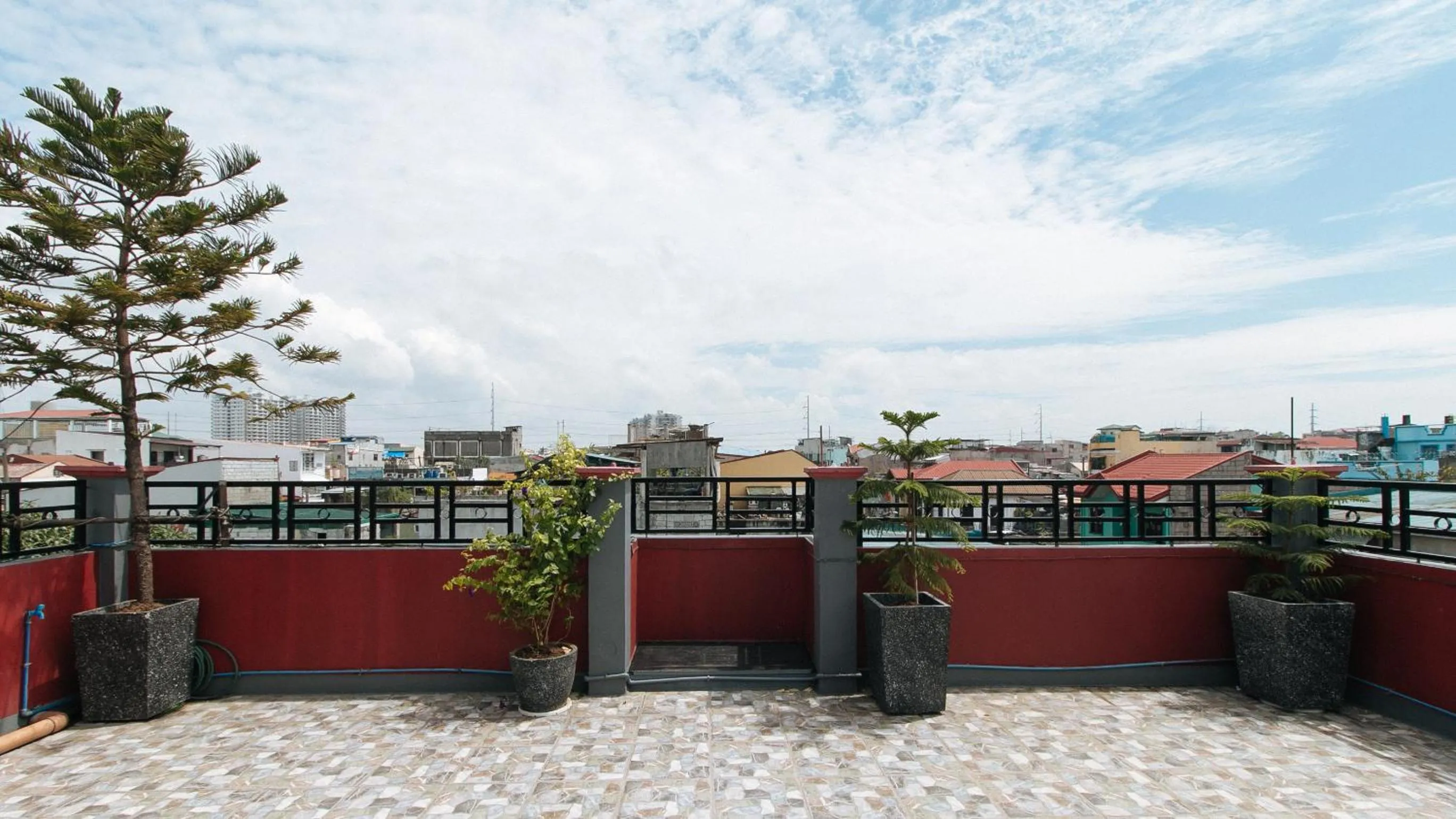 Balcony/Terrace in RedDoorz at A&F C5 Pinagsama Taguig