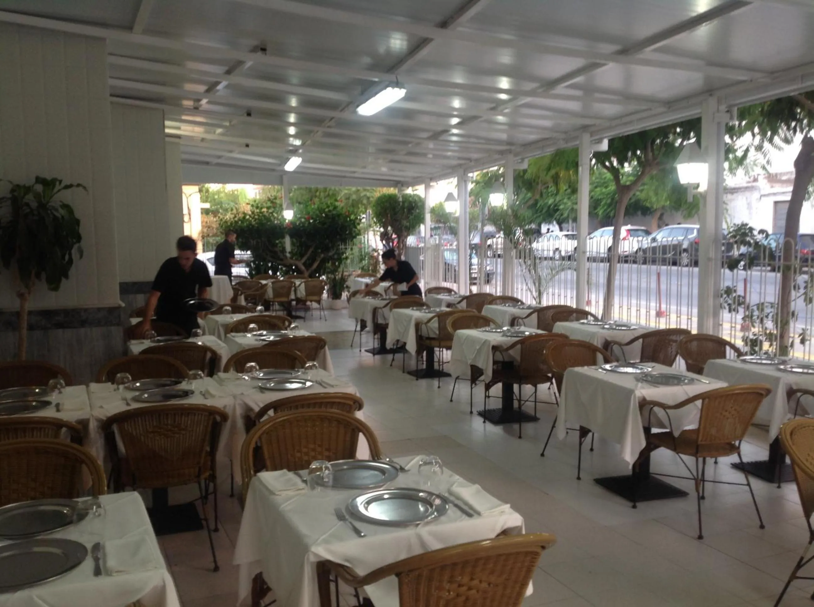 Restaurant/places to eat in Hotel Sacratif