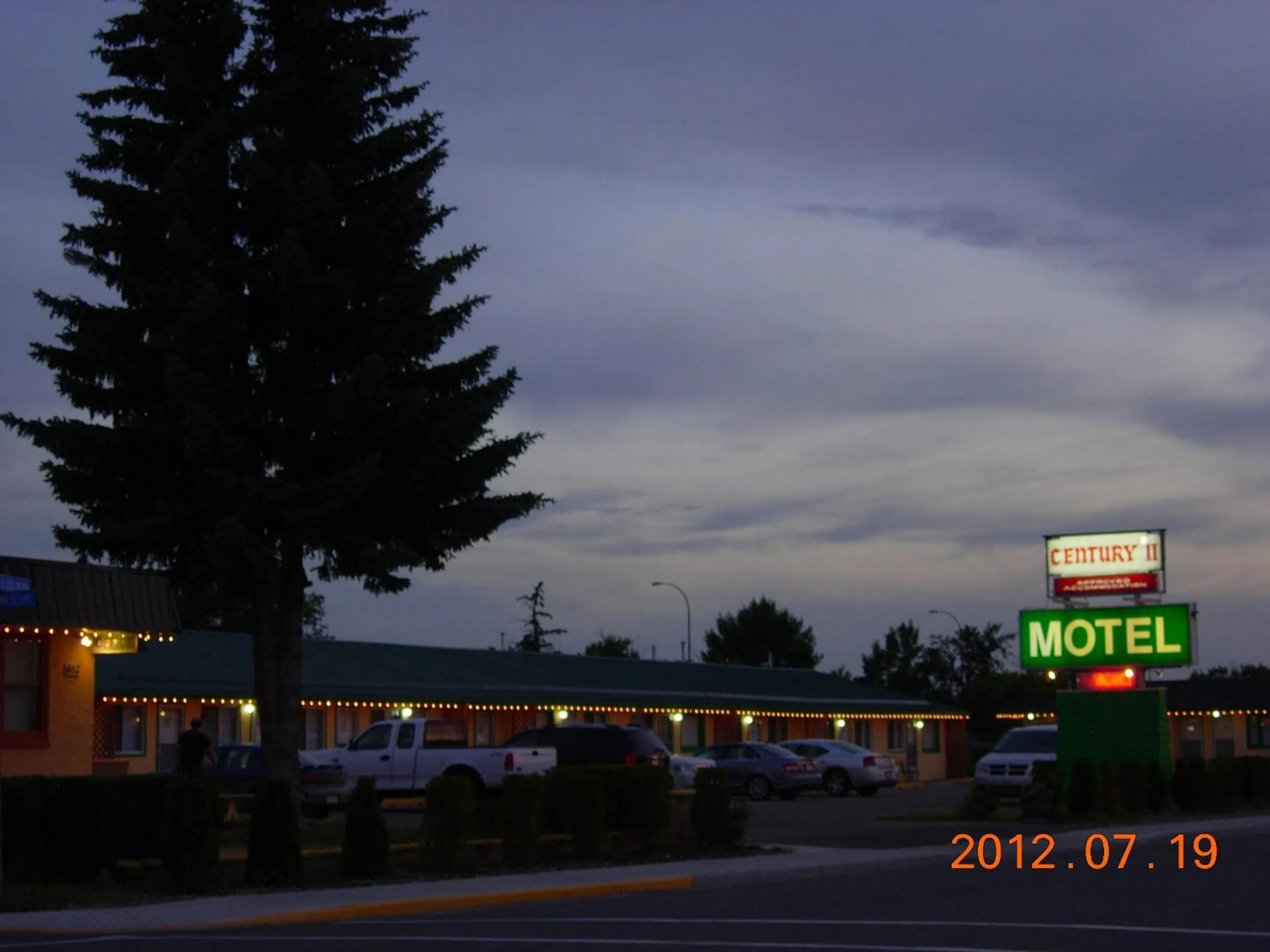 Century II Motel