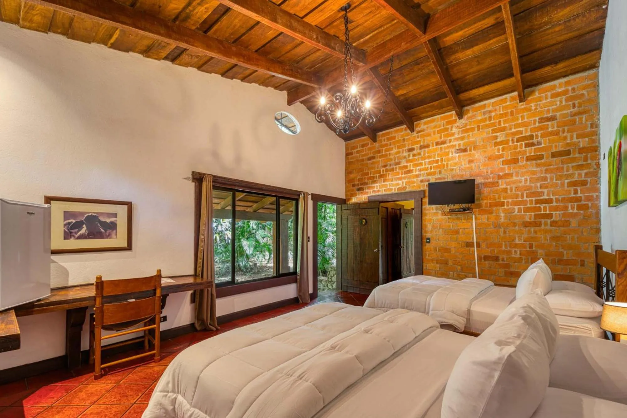 Bedroom, Bed in Hacienda La Pacífica Eco-Lodge