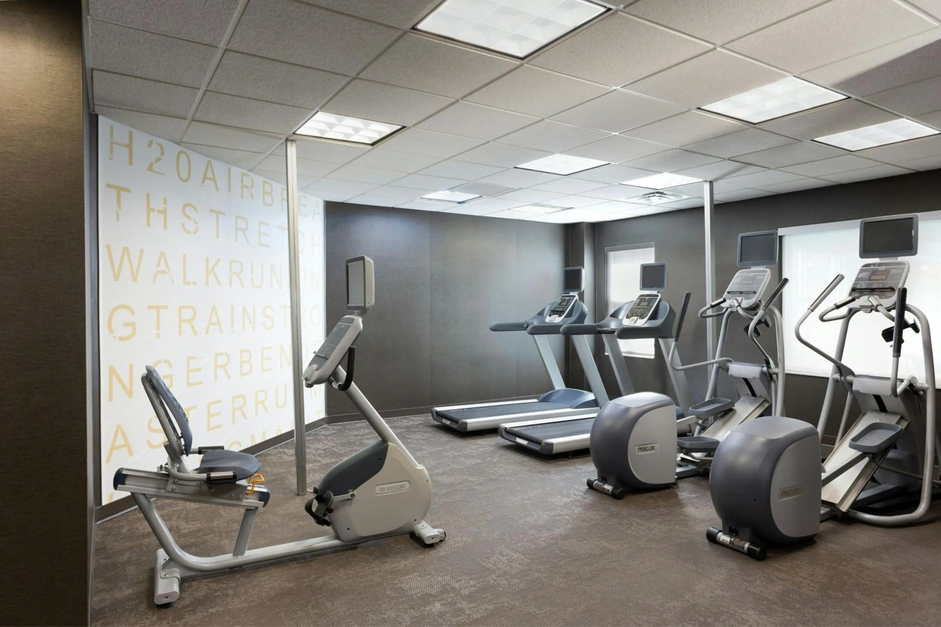 Fitness centre/facilities in Residence Inn Largo Medical Center Drive