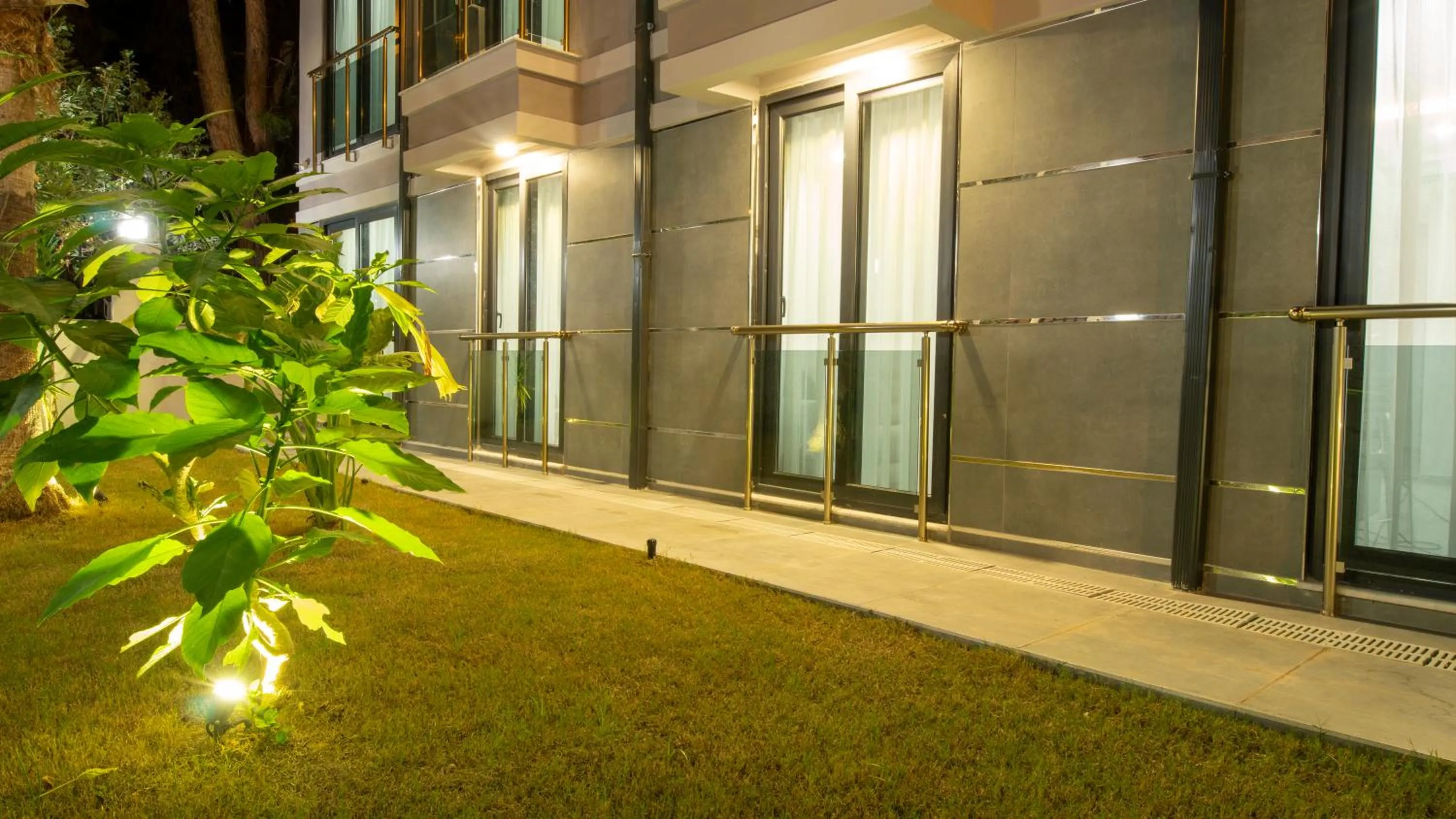 Natural landscape in OPERA SUITES Apart Hotel