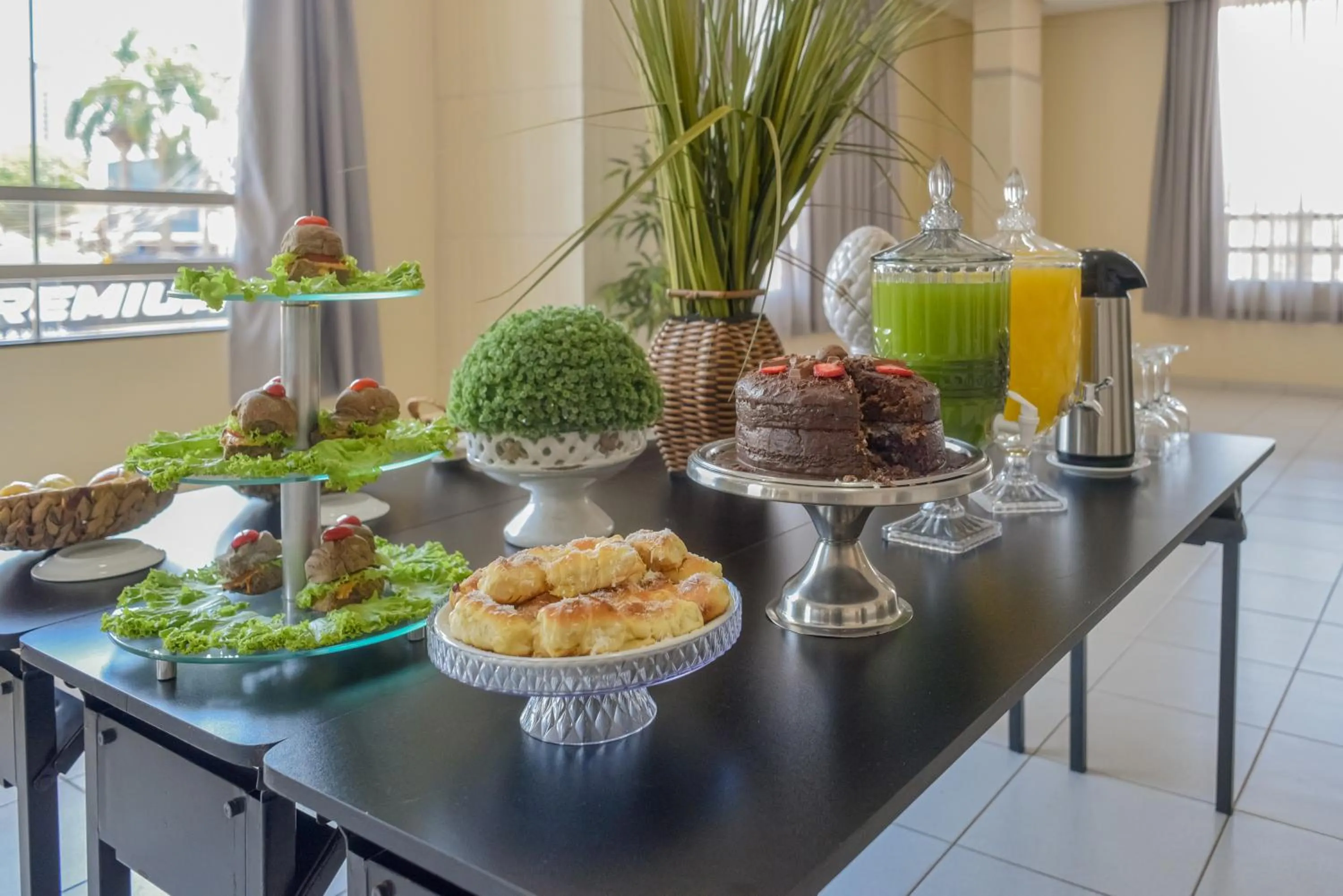 Meeting/conference room in Honorato Hotel by - Easy Hotéis