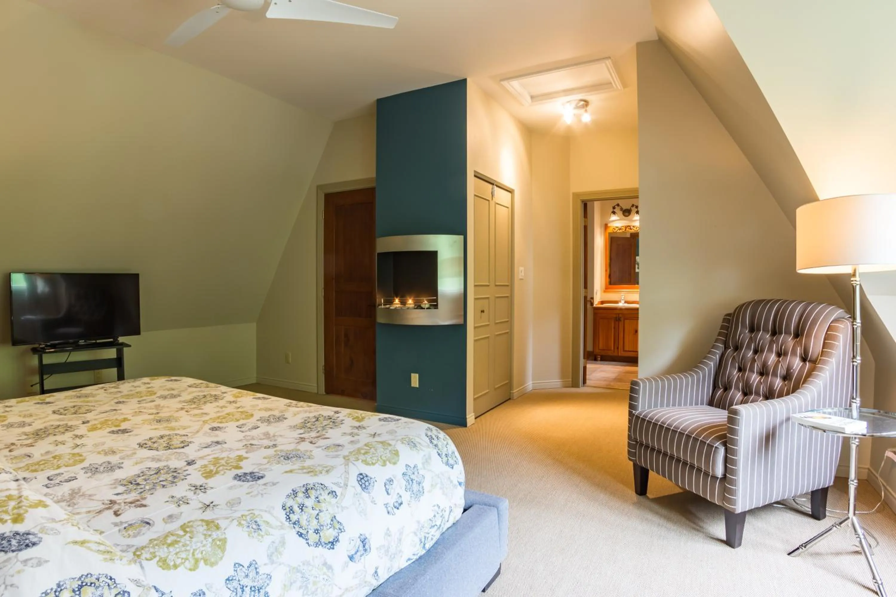 Bed in Le Plateau by Rendez-Vous Mont-Tremblant