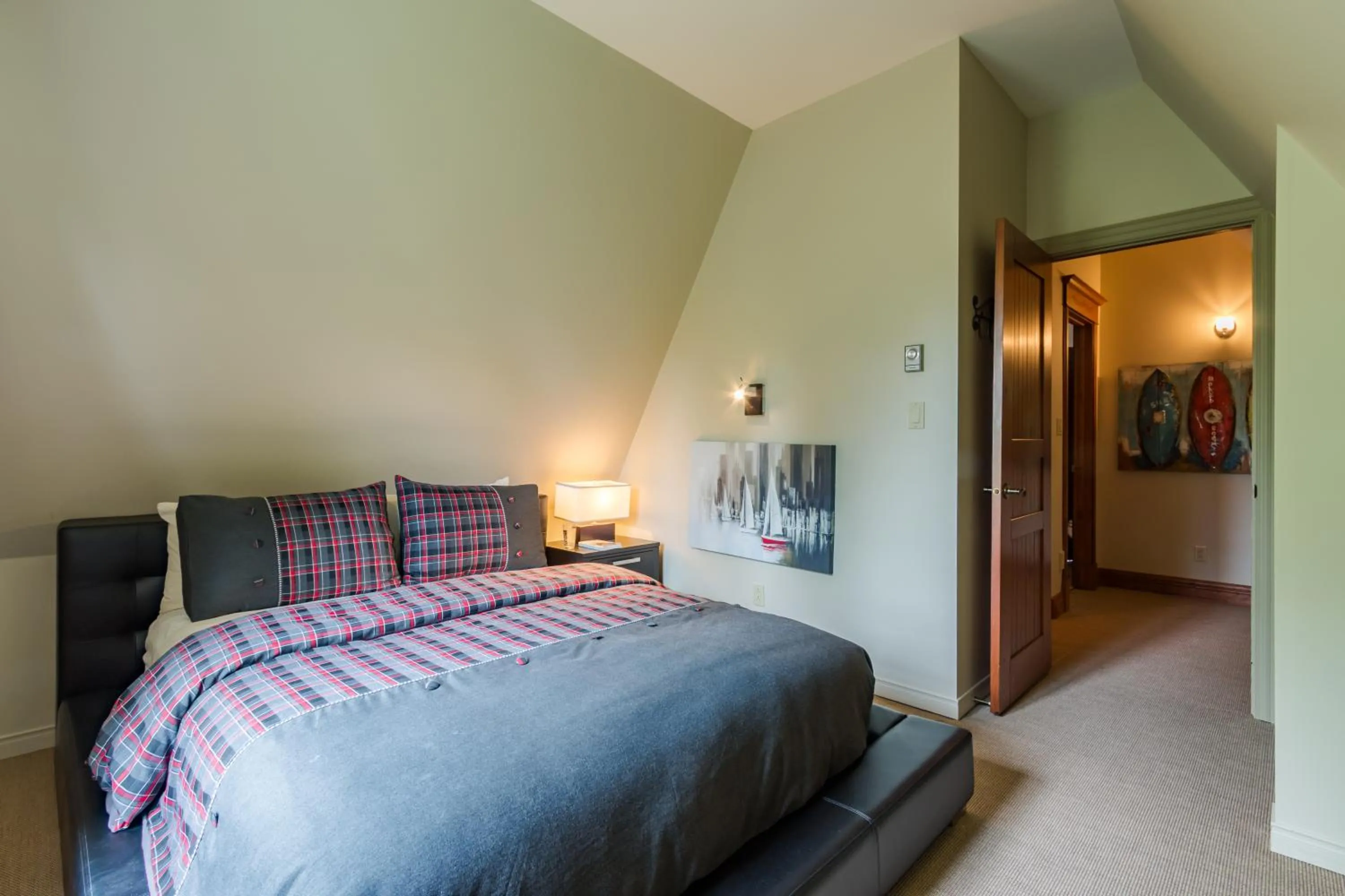 Bed in Le Plateau by Rendez-Vous Mont-Tremblant