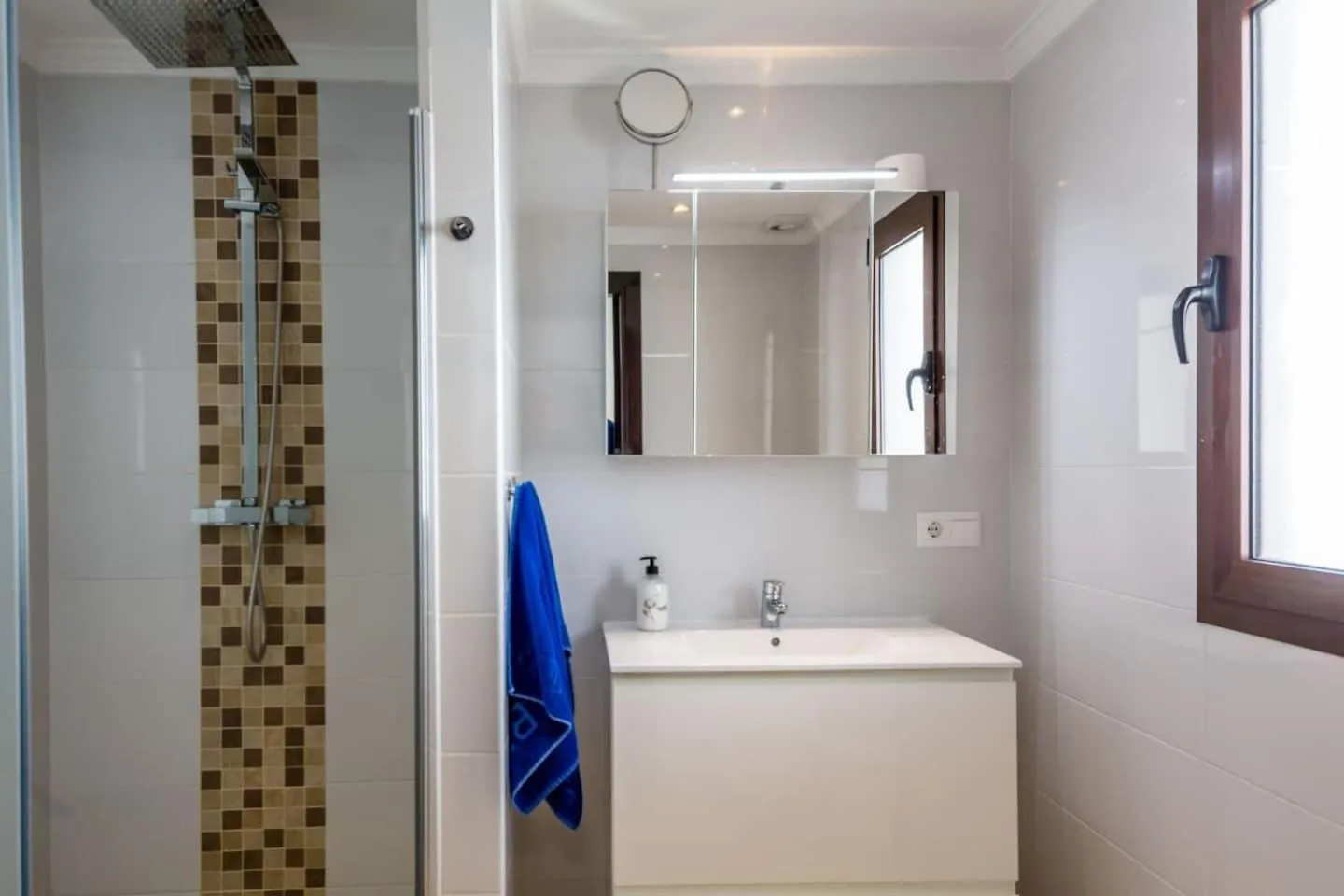 Other in Villa Las violetas with 2 communal pools