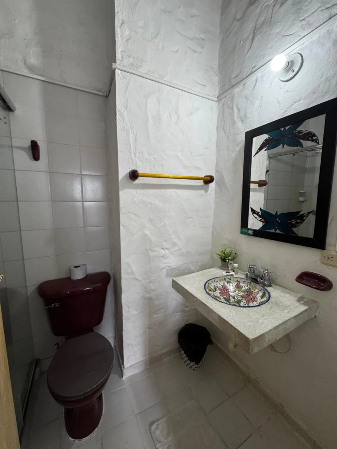 Bathroom in Corona Real