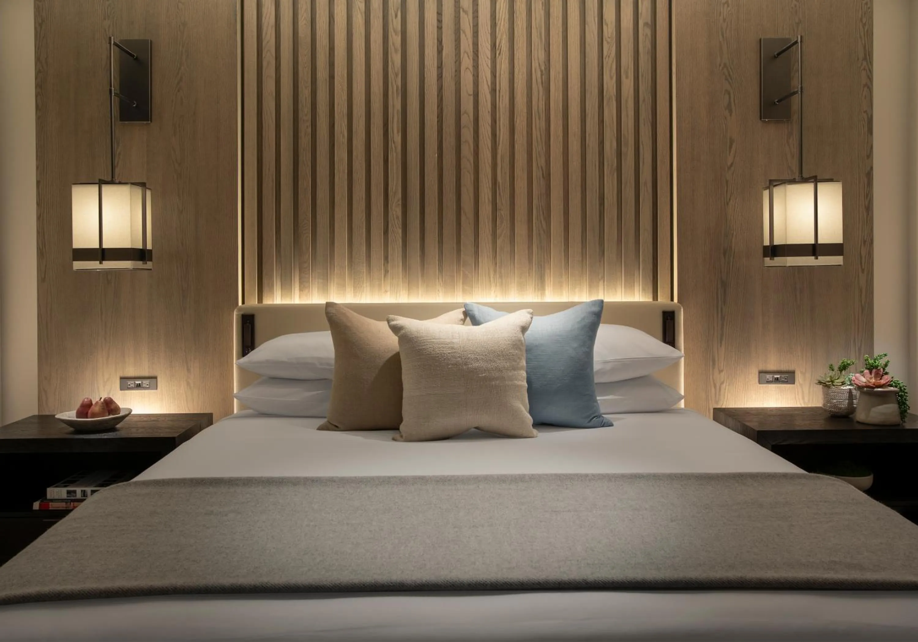 Bed in Stilwell Hotel