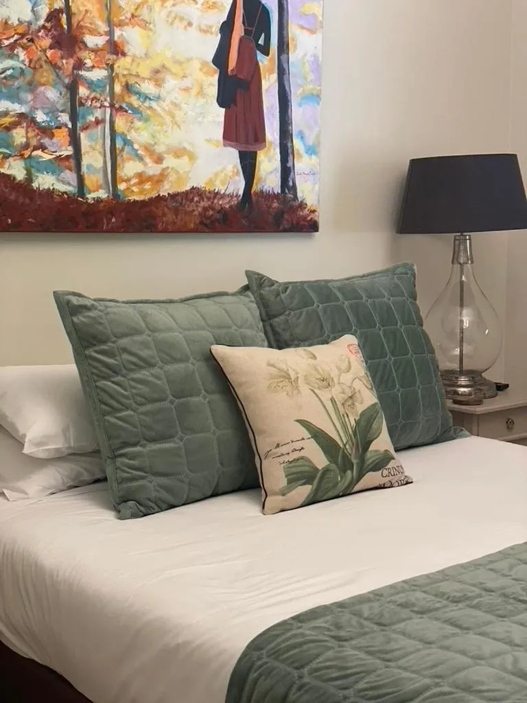 Bed in CocknBull Boutique Hotel Echuca