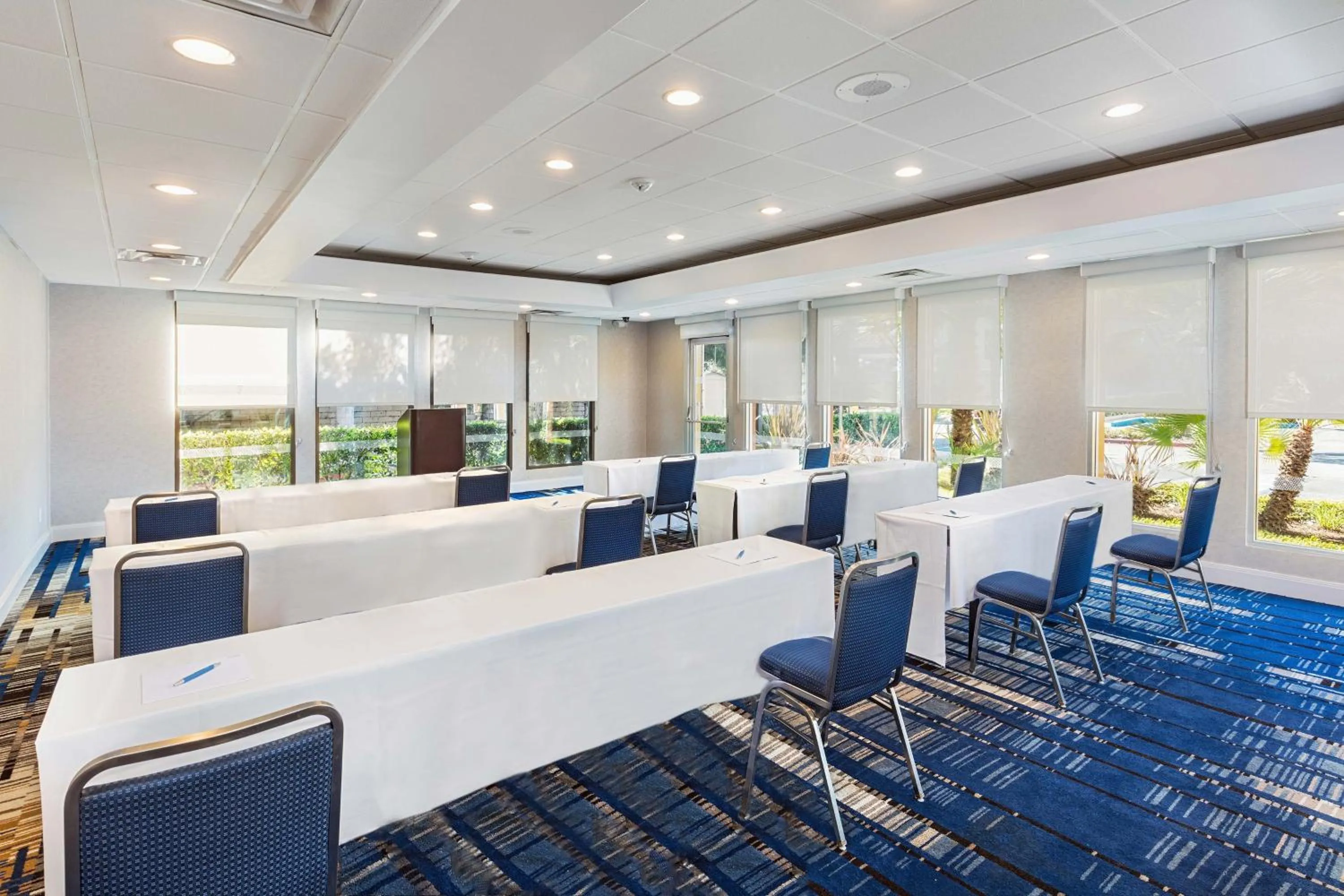 Meeting/conference room in Four Points by Sheraton Los Angeles Westside