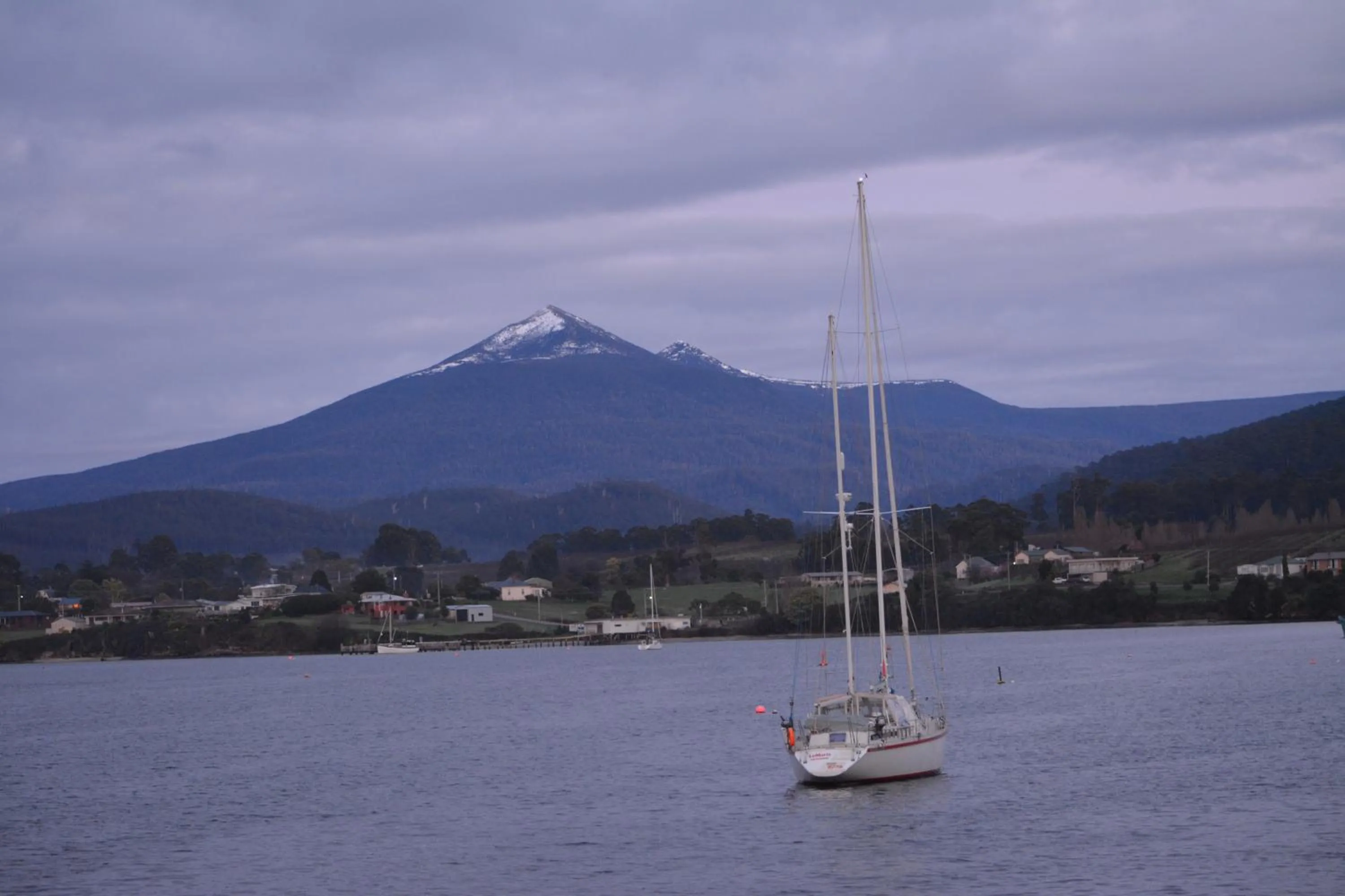 Natural landscape in Smugglers Rest Apartments Dover