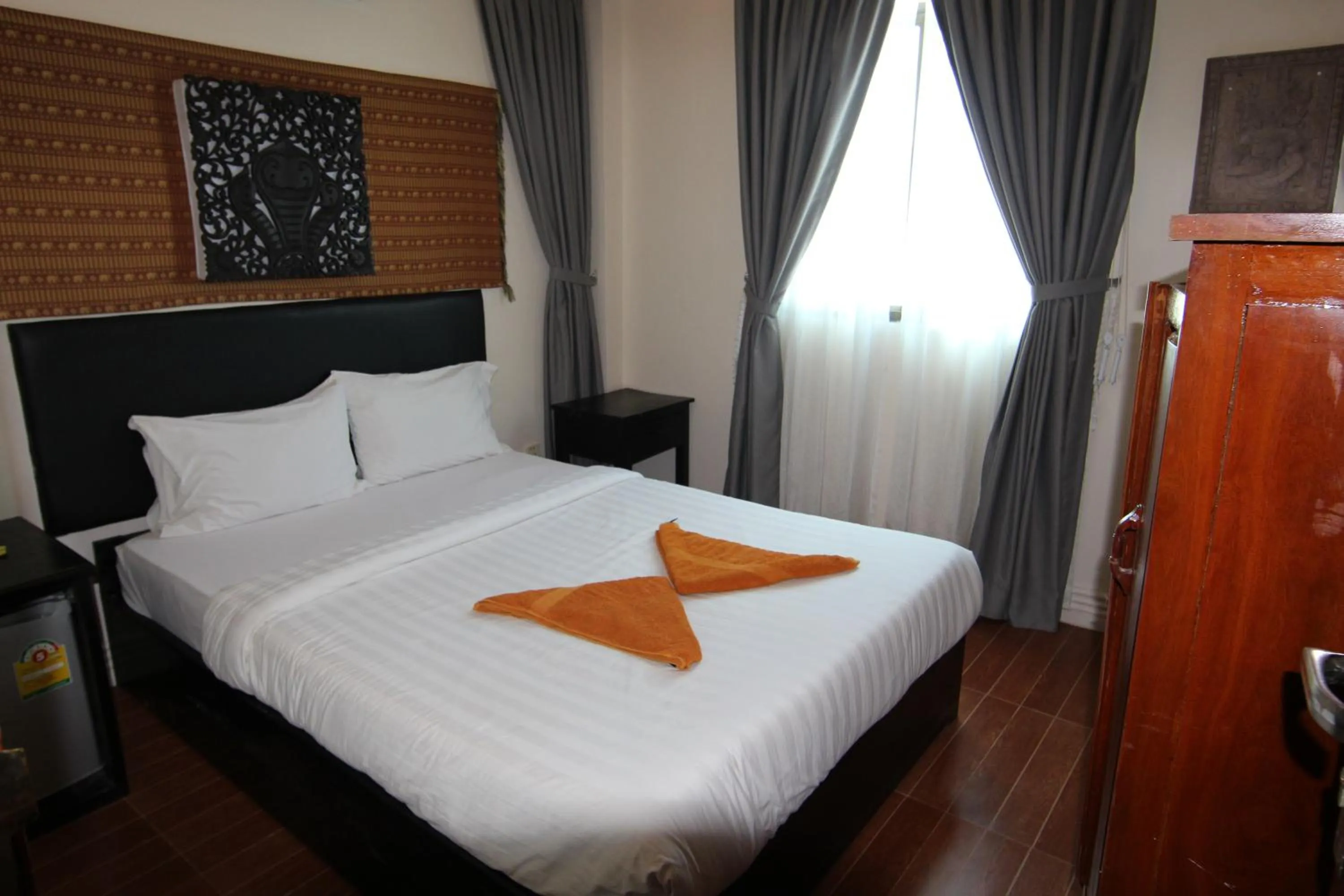 Staff, Bed in Naga Angkor Hostel