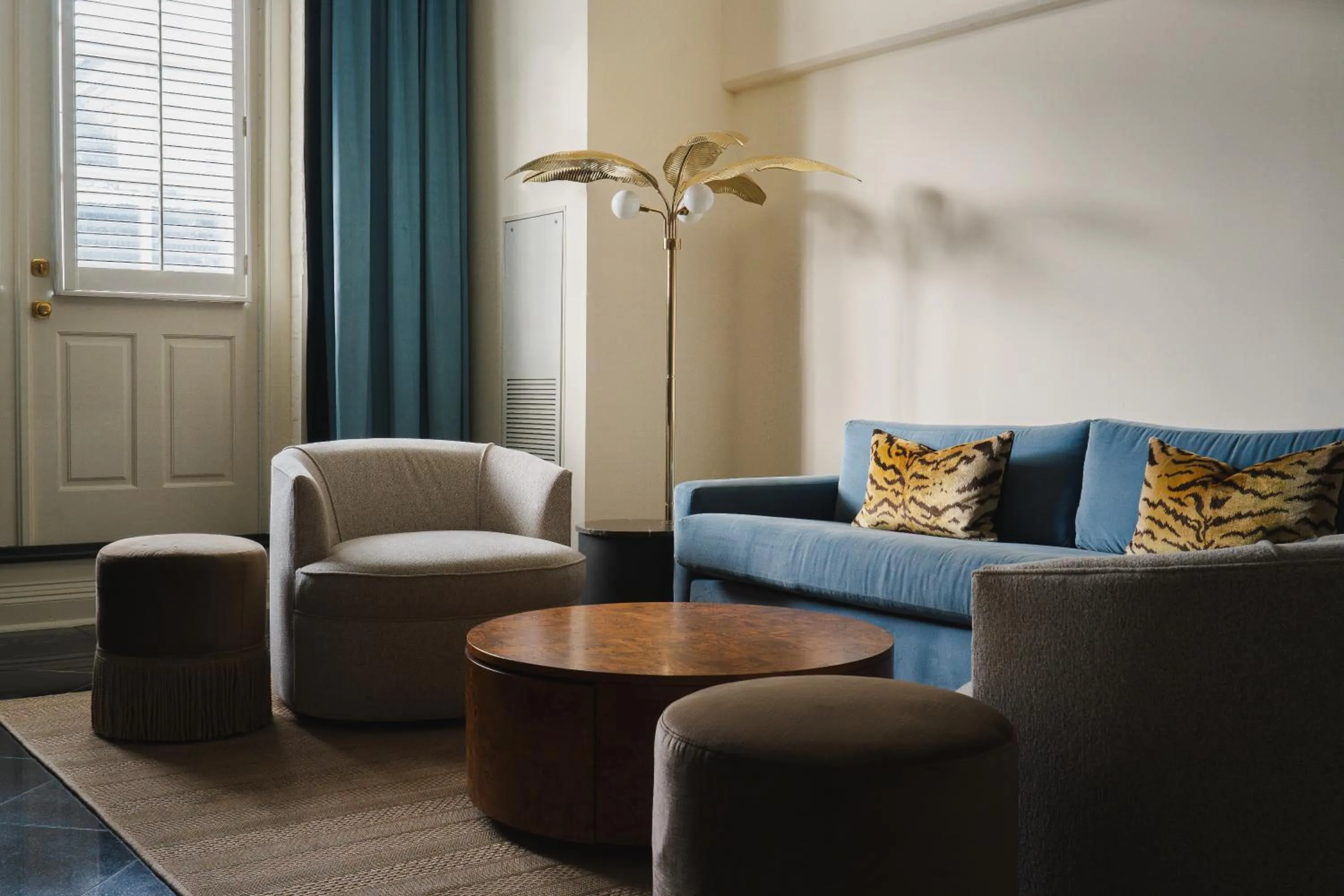 Living room in Bourbon Orleans Hotel