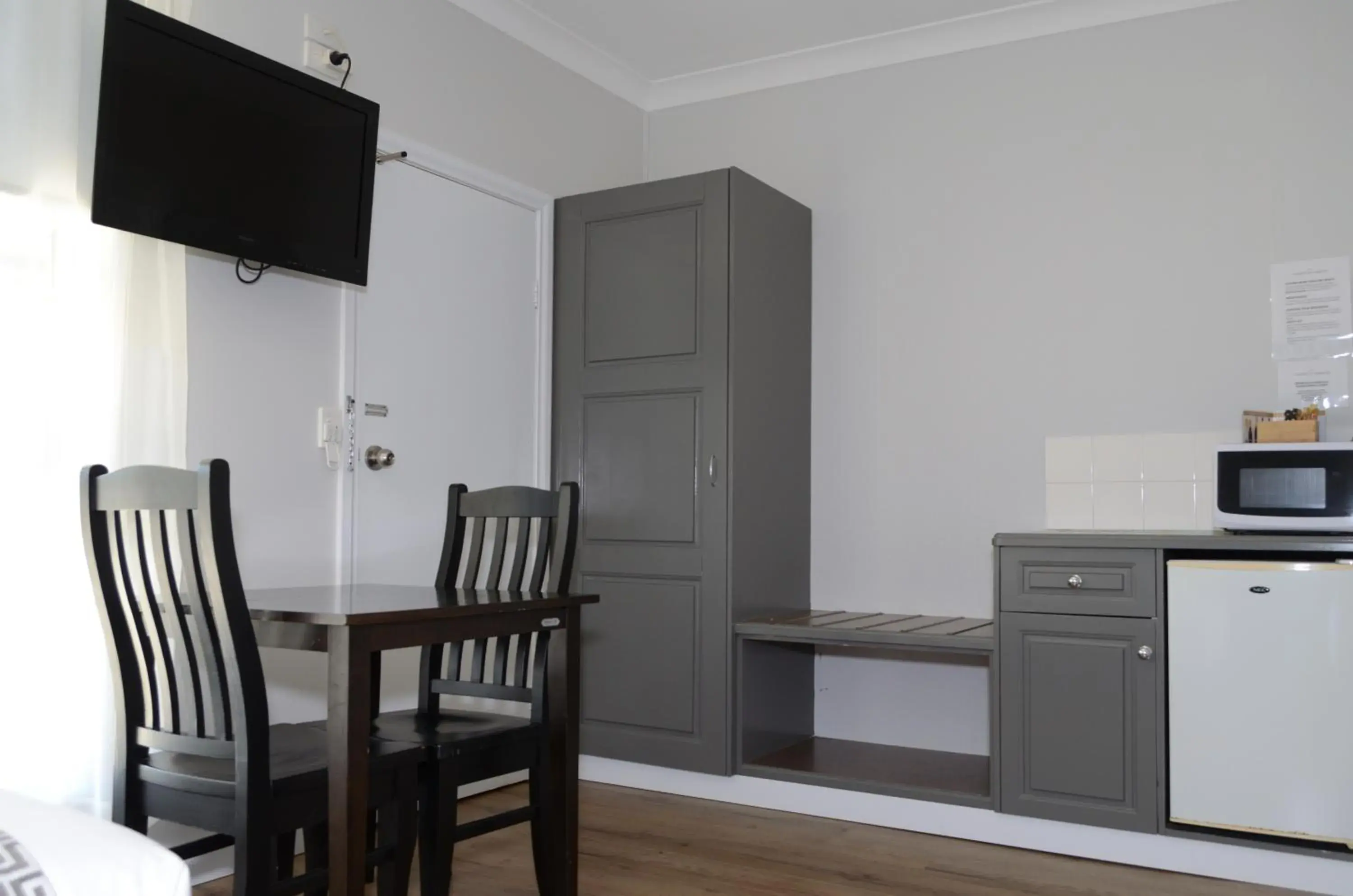 Corporate Suite in Myrtleford Motel on Alpine Corporate Suite in Myrtleford Motel on Alpine