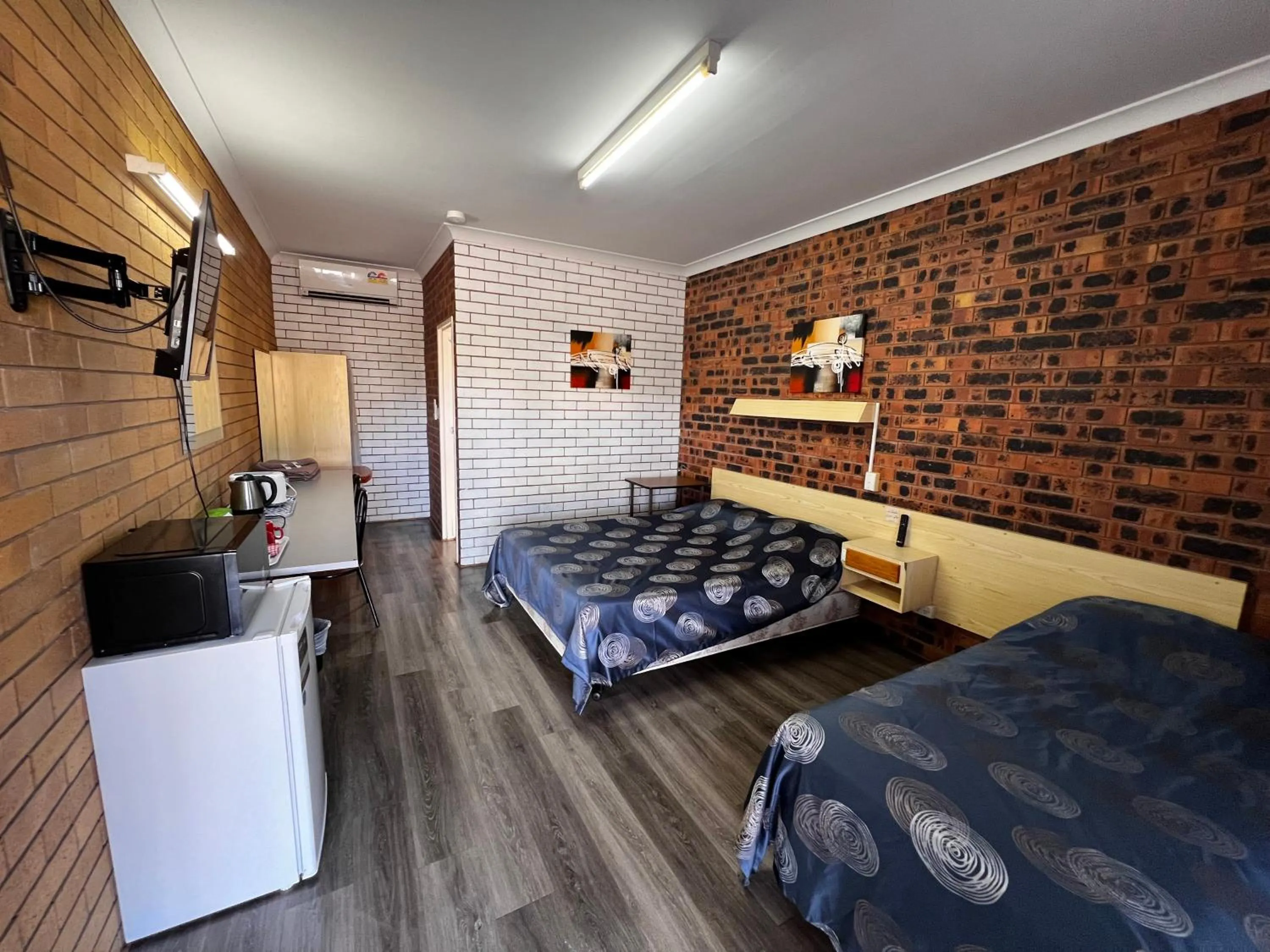 Bed in Glen Innes Lodge Motel