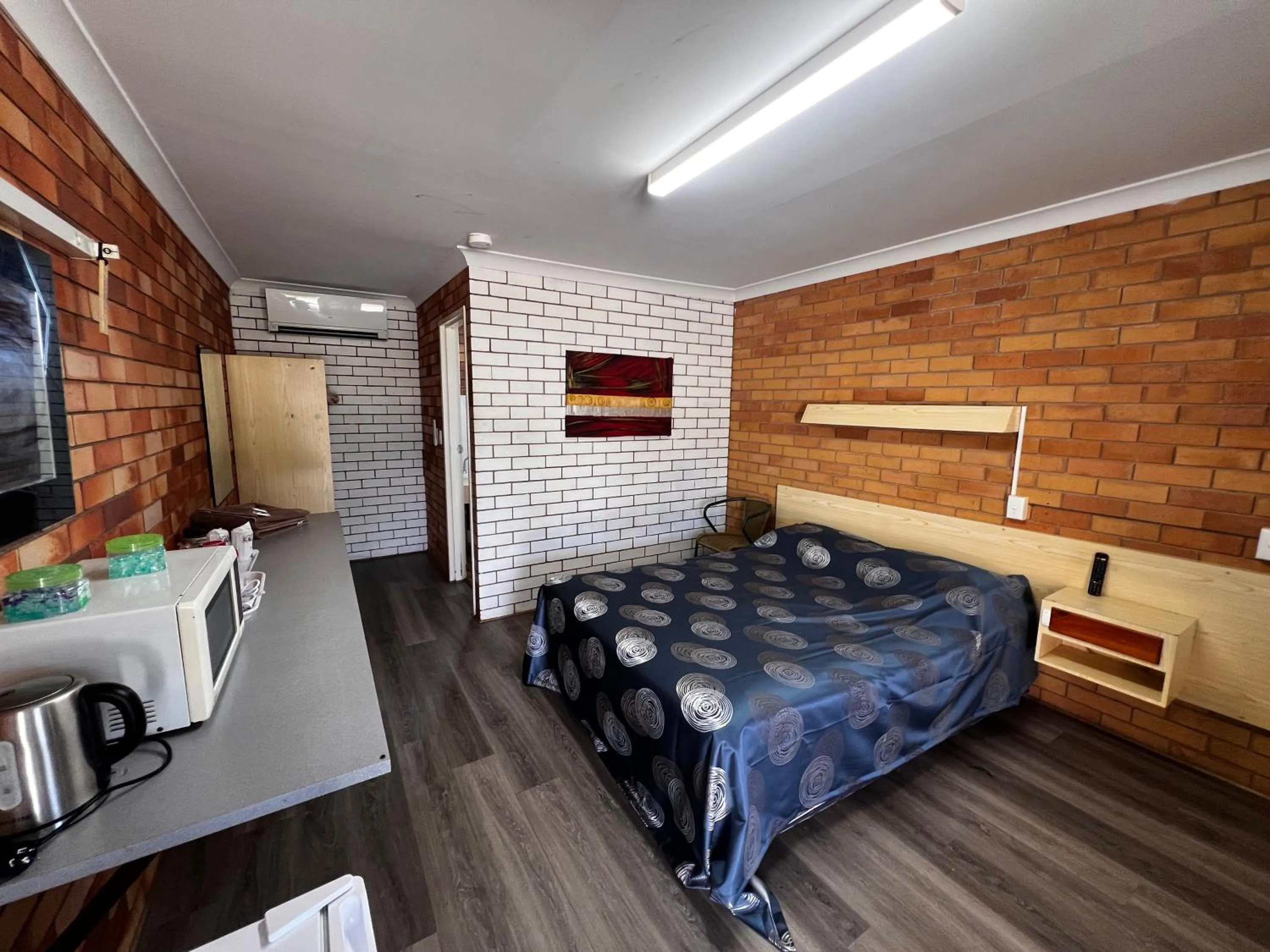 Bed in Glen Innes Lodge Motel