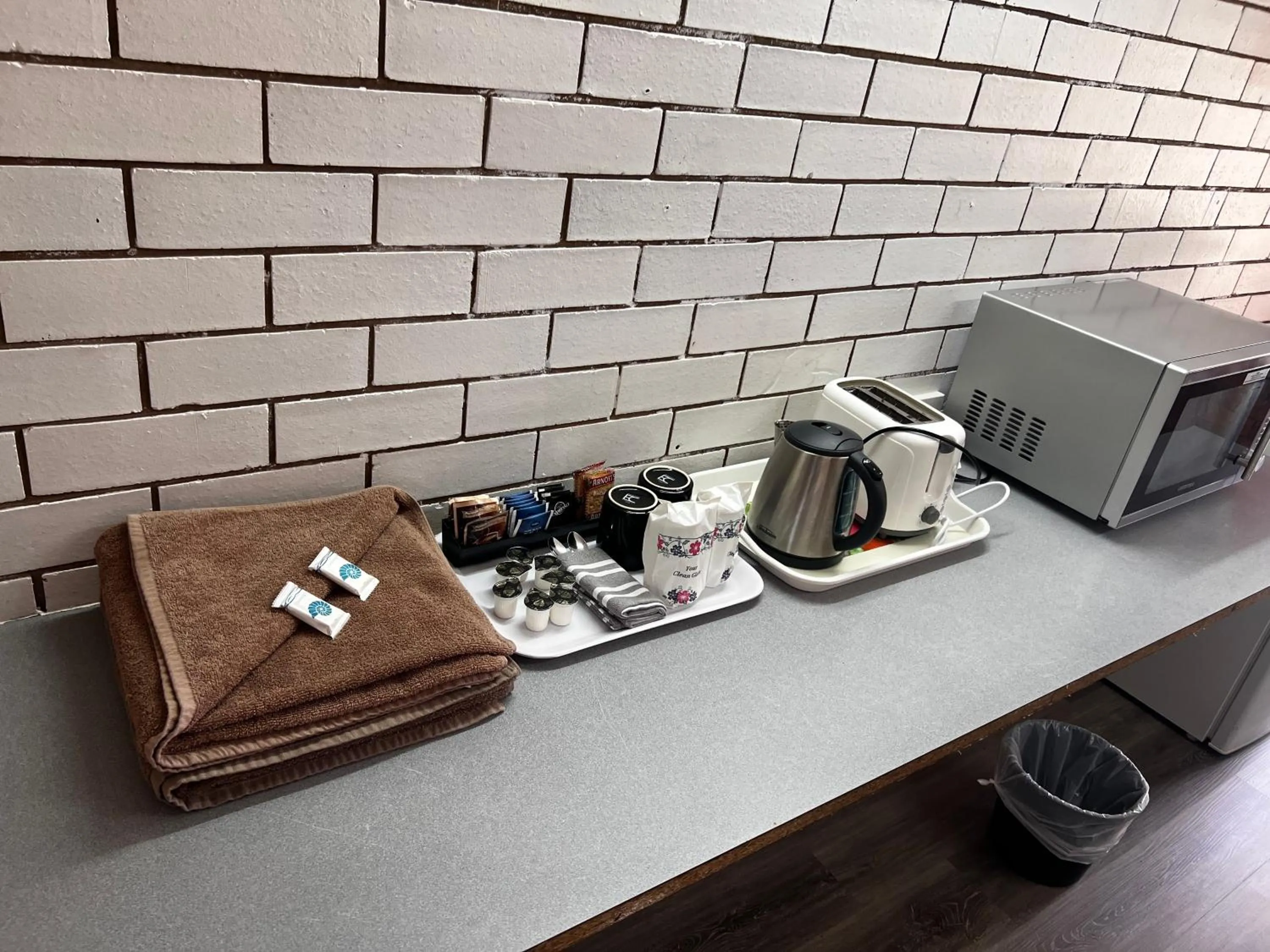Coffee/tea facilities in Glen Innes Lodge Motel