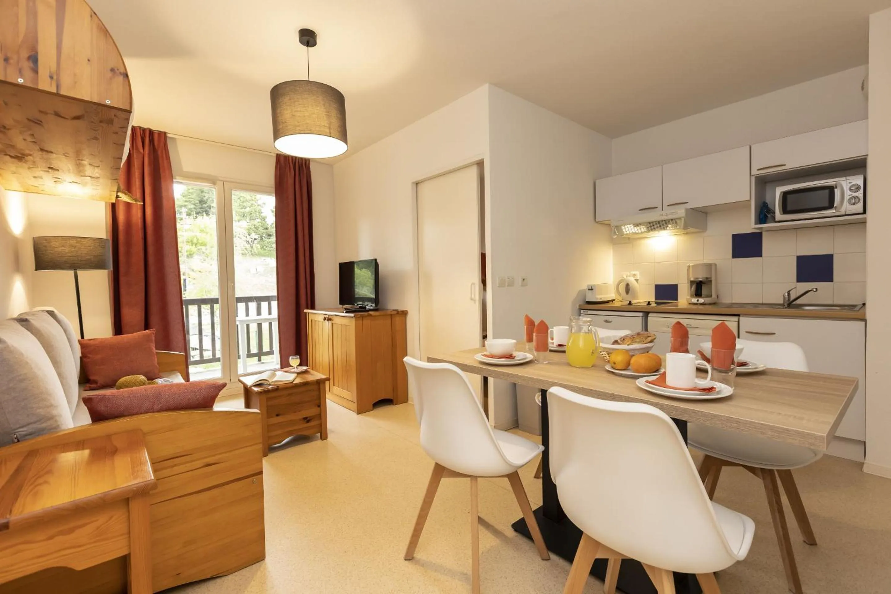 Kitchen or kitchenette in Résidence Odalys Mille Soleils