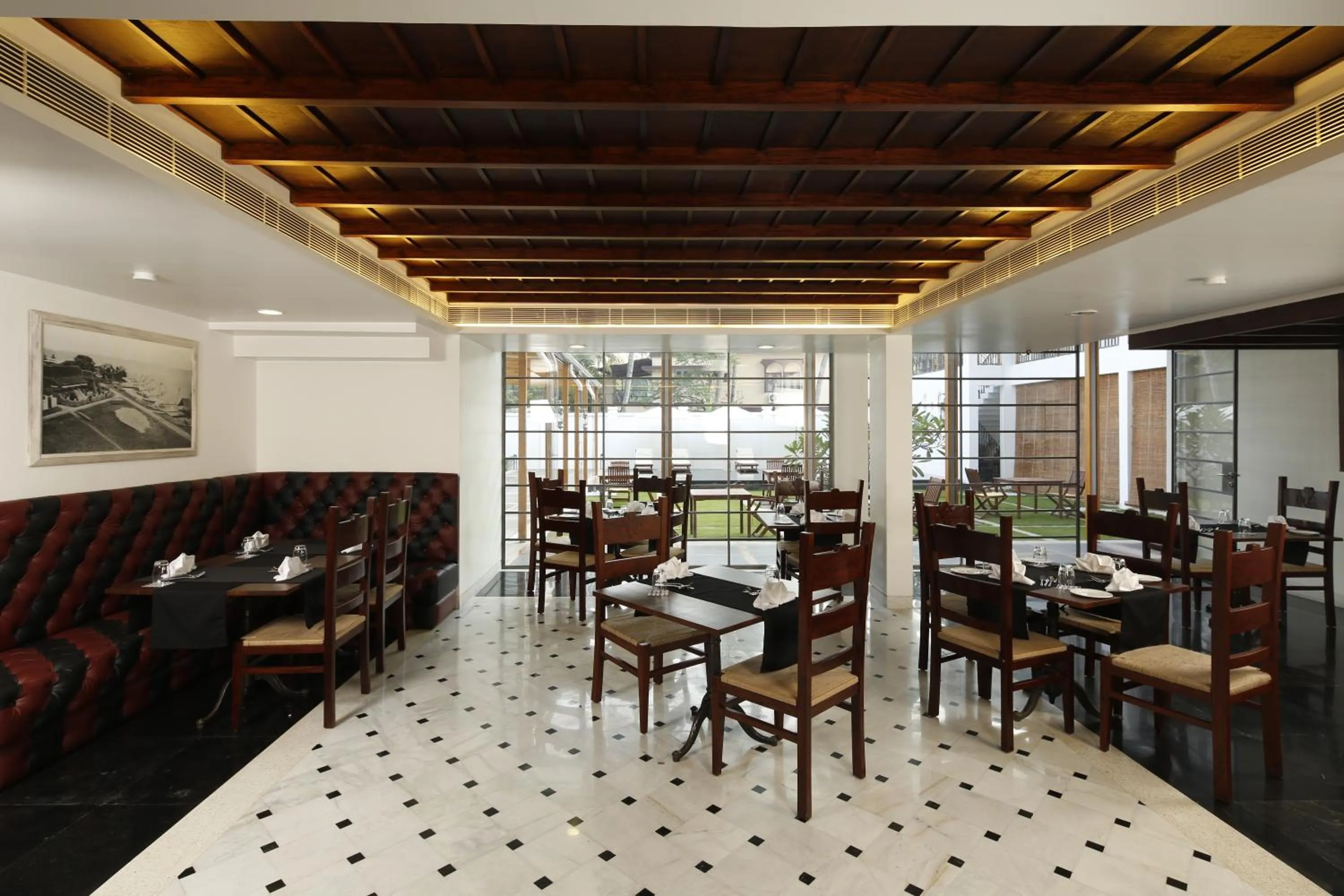 Restaurant/places to eat in Eighth Bastion Fort Kochi - A CGH Earth Experience