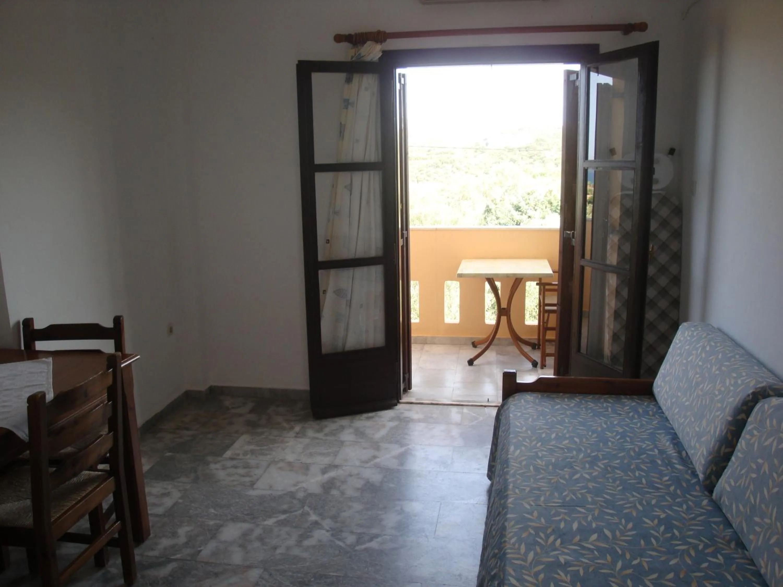 Kitchen or kitchenette in Calamon Apartments