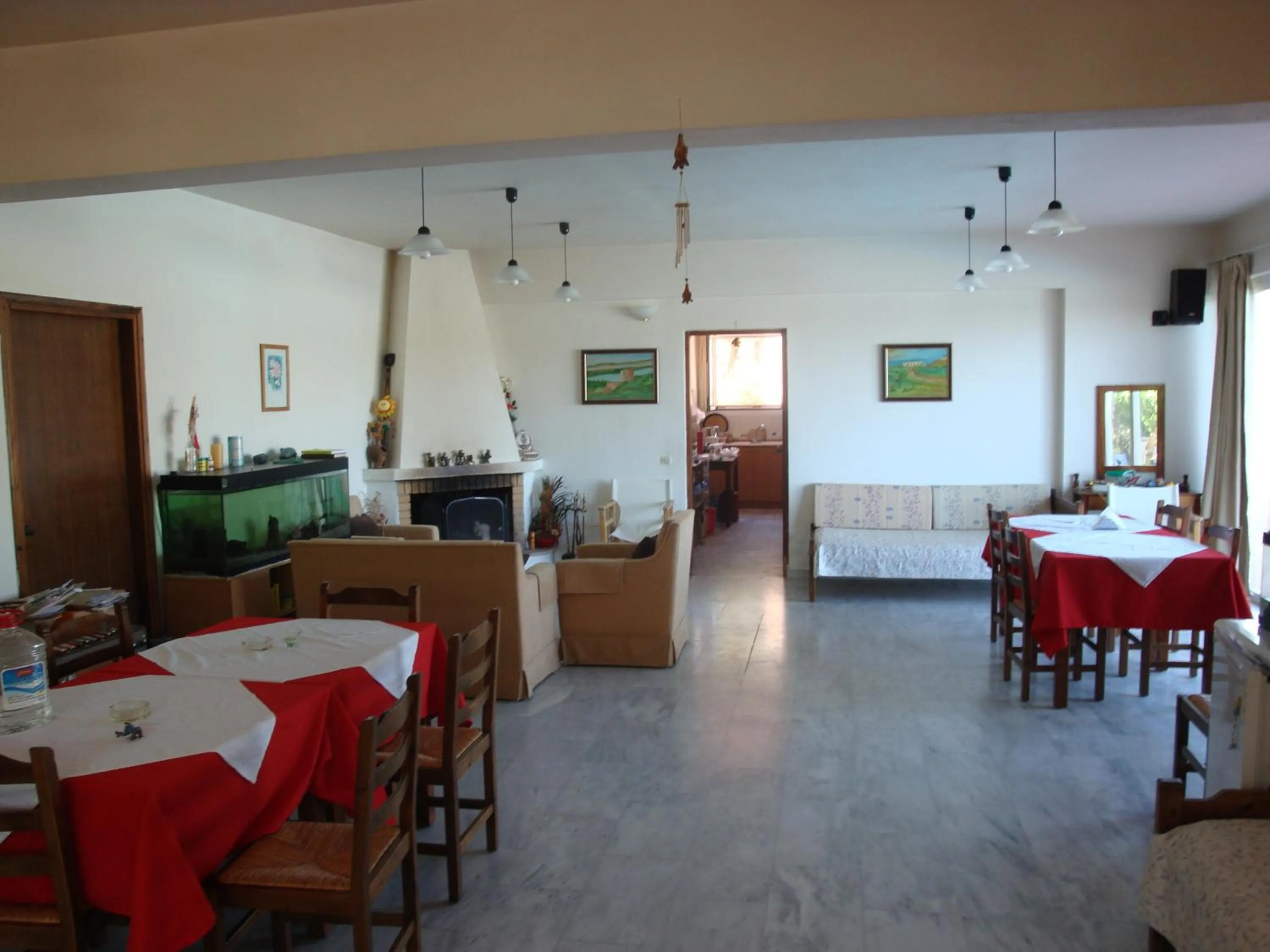 Coffee/tea facilities in Calamon Apartments