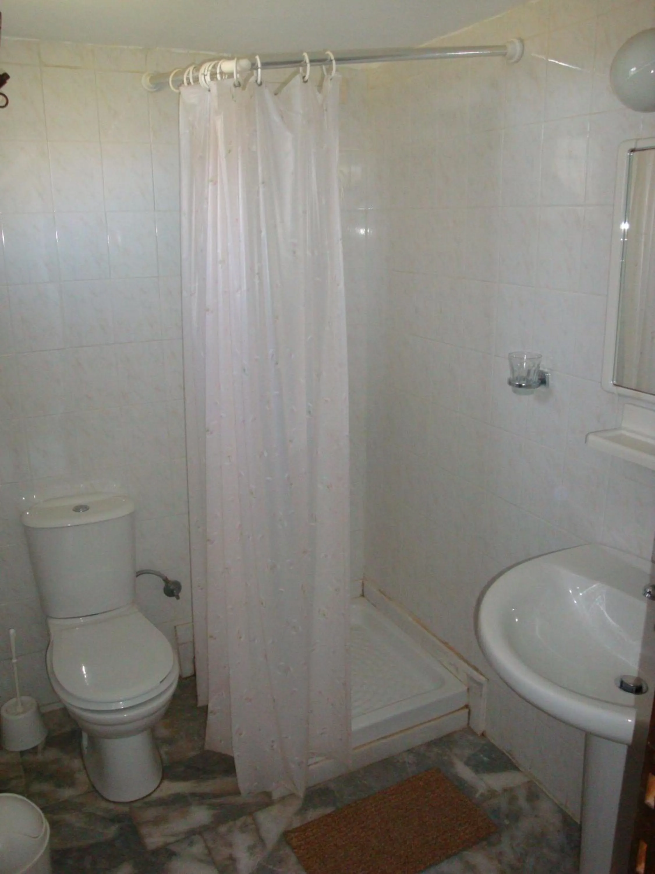 Bathroom in Calamon Apartments