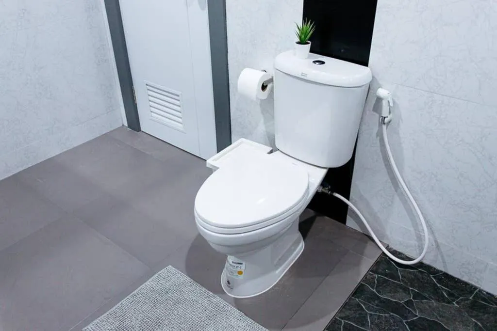 P4 Silom Large 2beds full kitchen WIFI 4-6pax