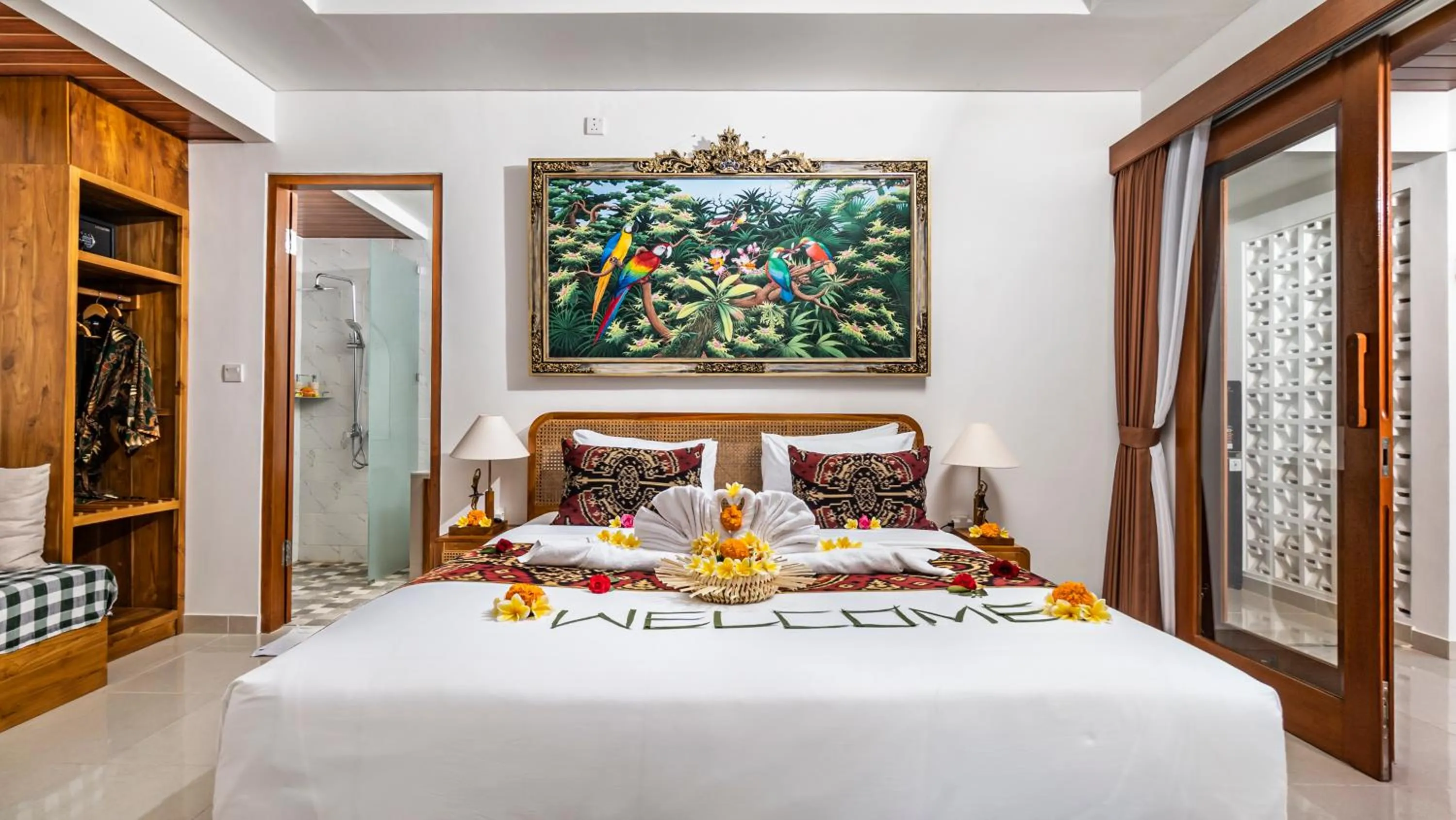 Bed in Putih DCarik Ubud