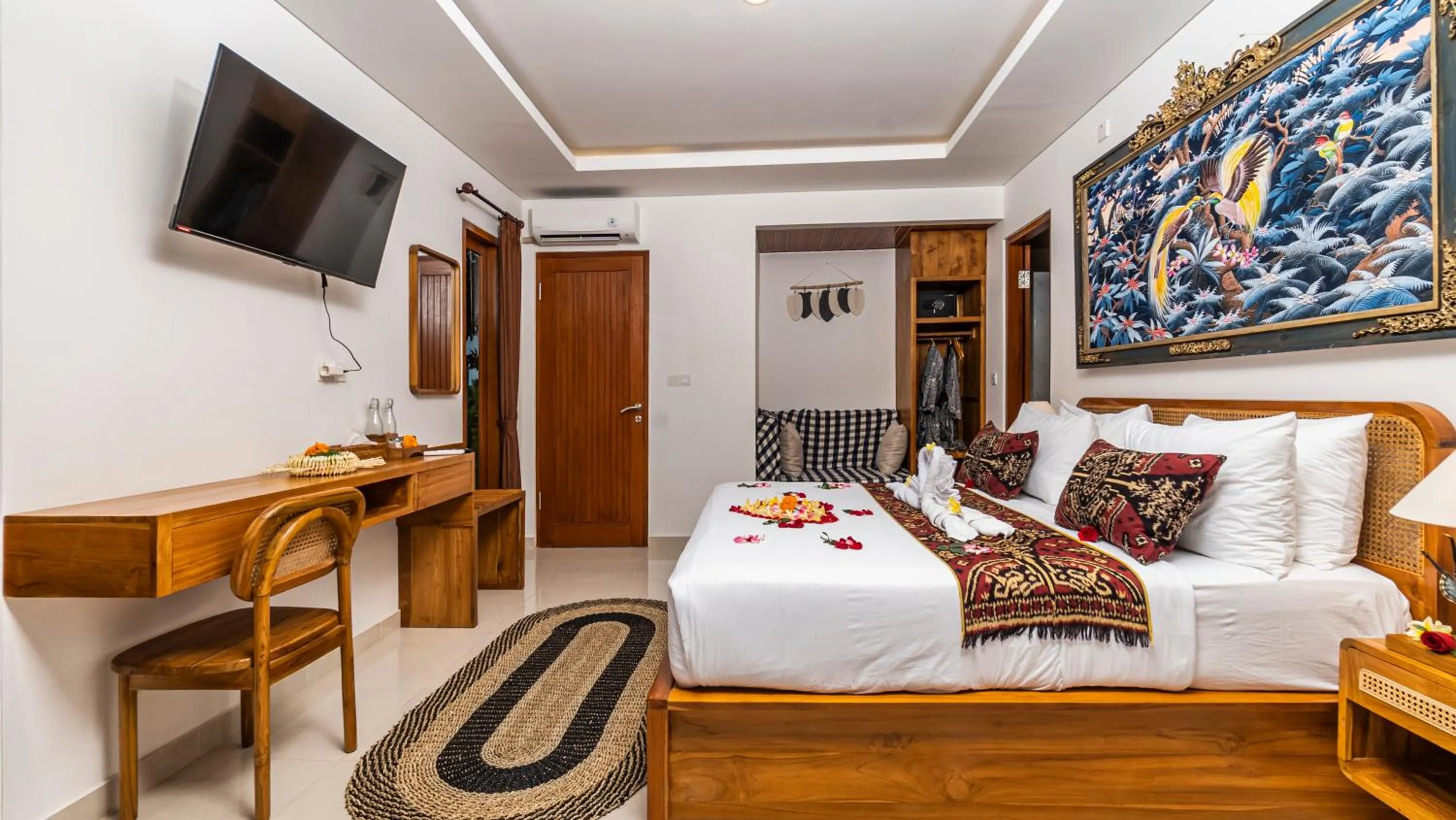 Bed in Putih DCarik Ubud